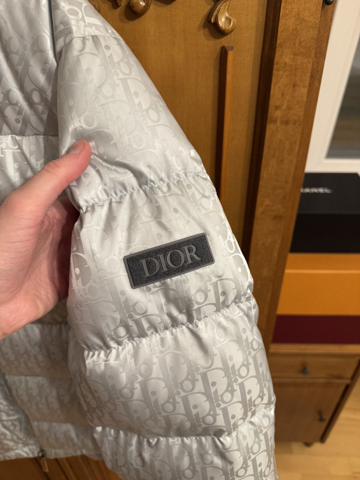 Dior *NEW* Dior Oblique Puffer Jacket Silver Size US M / EU 48-50 / 2 - 5 Thumbnail