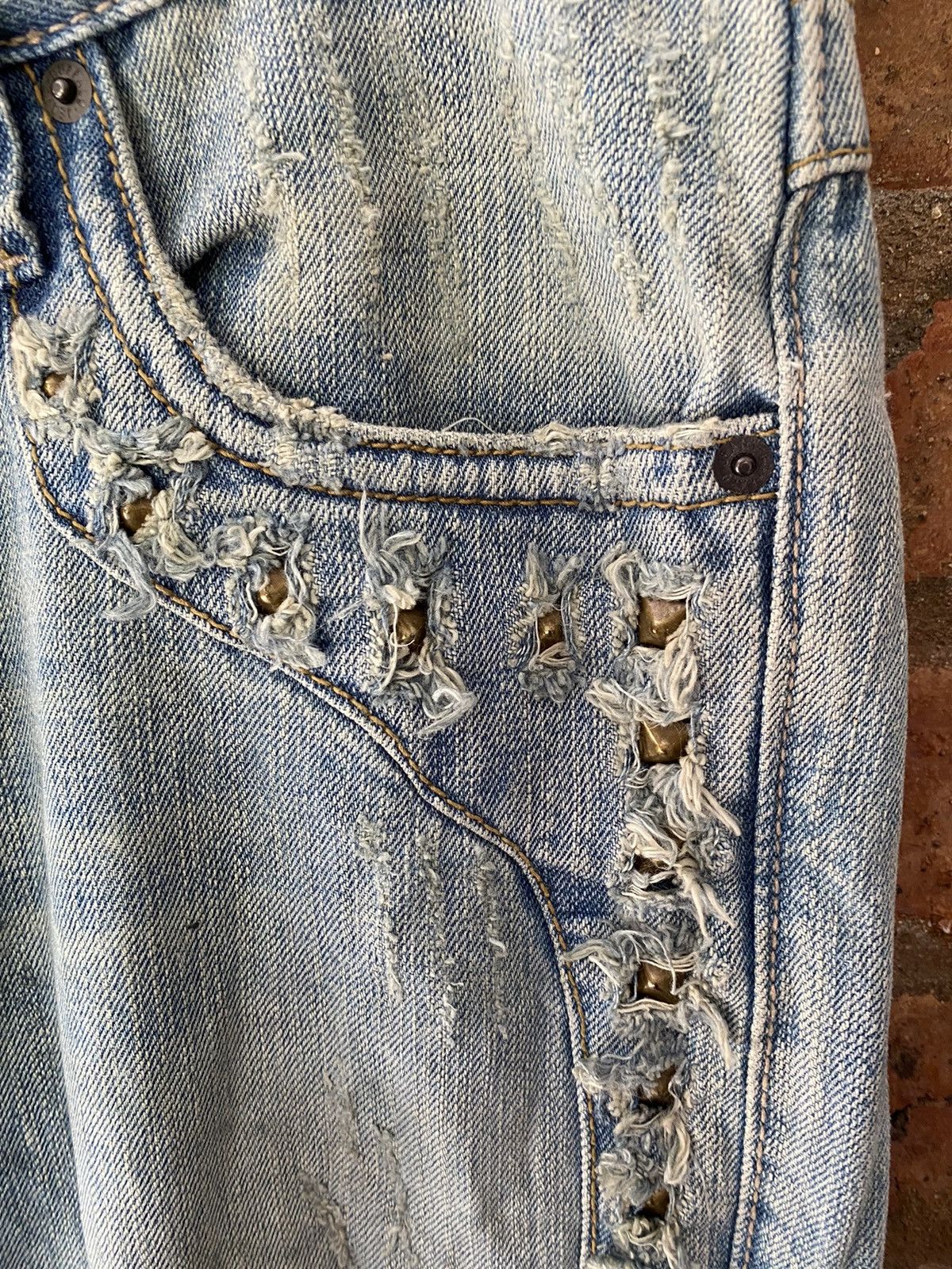 BUFFALO BOBS 2000s Stud holster distressed pants Size US 33 - 8 Thumbnail