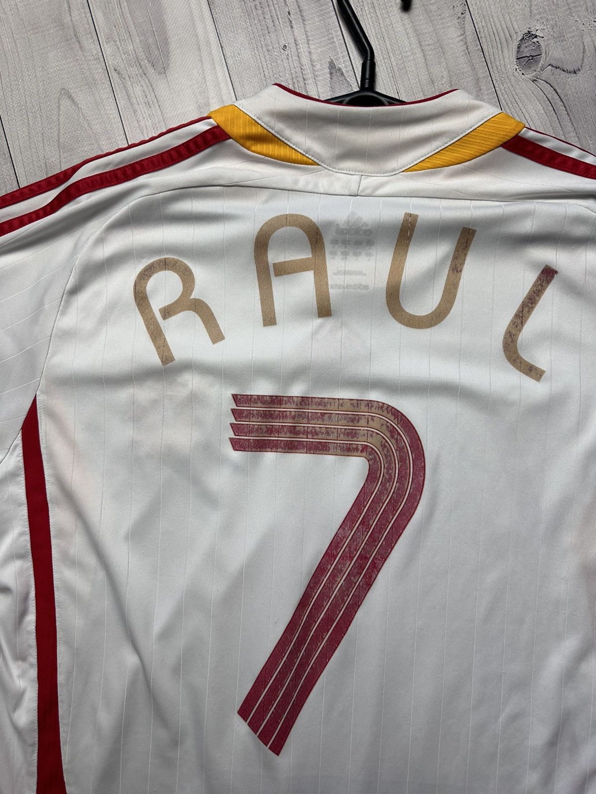 Adidas × Vintage Vintage adidas Spain 7 Raul soccer jersey size L logo Size US L / EU 52-54 / 3 - 11 Thumbnail