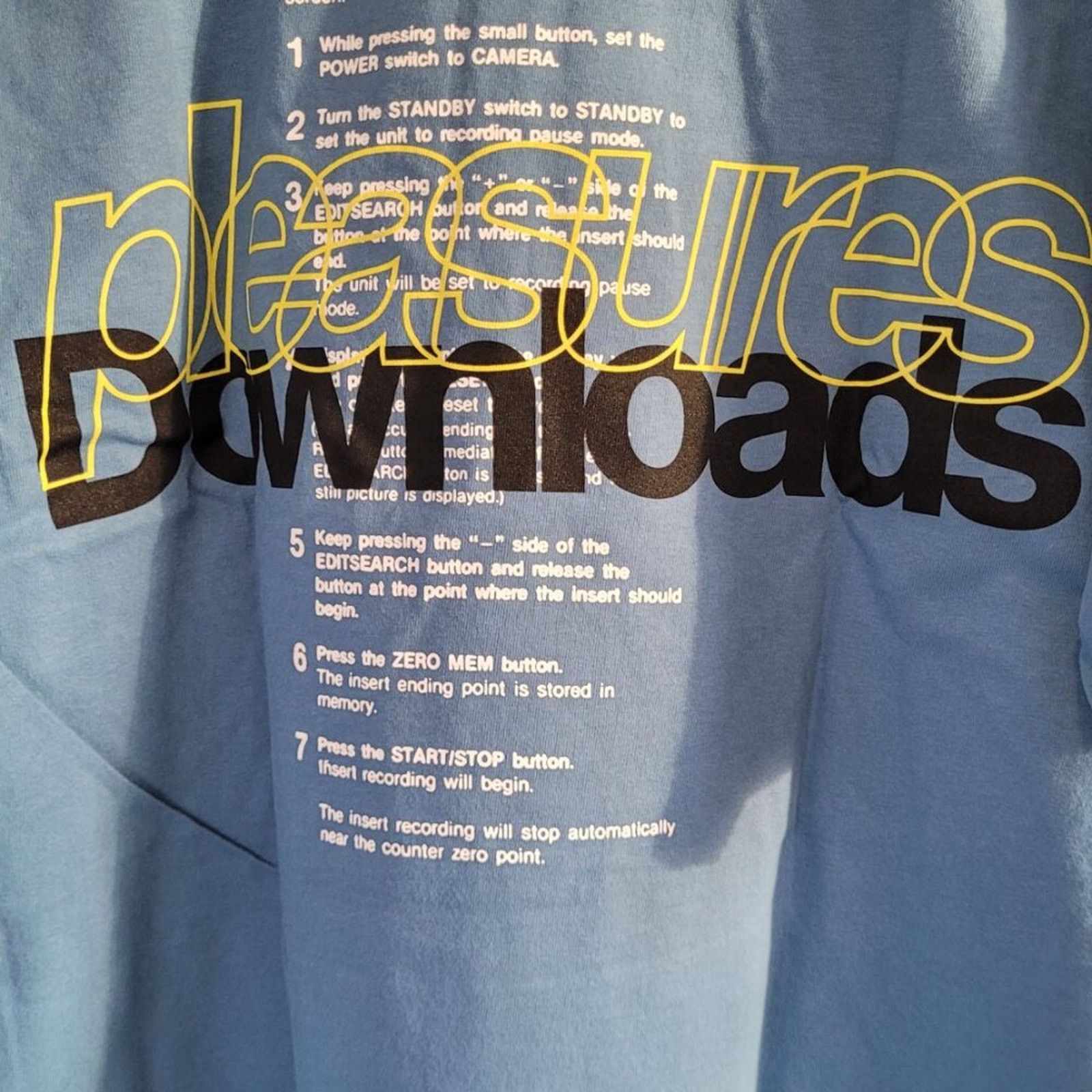 Pleasures PLEASURES x DOWNLOADS Camera T-Shirt Blue Moon Large Tee Size US L / EU 52-54 / 3 - 5 Thumbnail