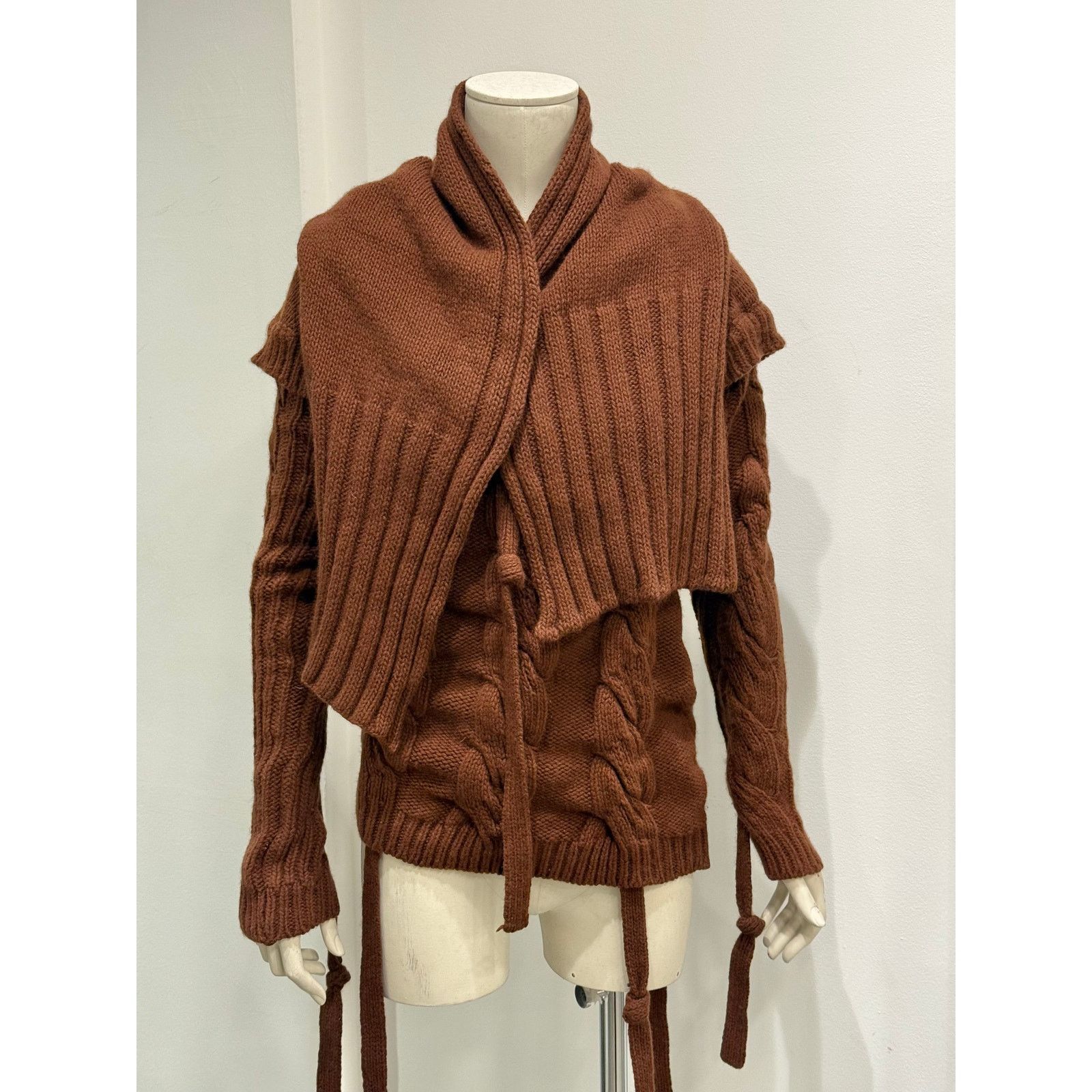 Vivienne Westwood A/W2004 V. Westwood deconstructed cable knit straps sweater Size M / US 6-8 / IT 42-44 - 4 Thumbnail