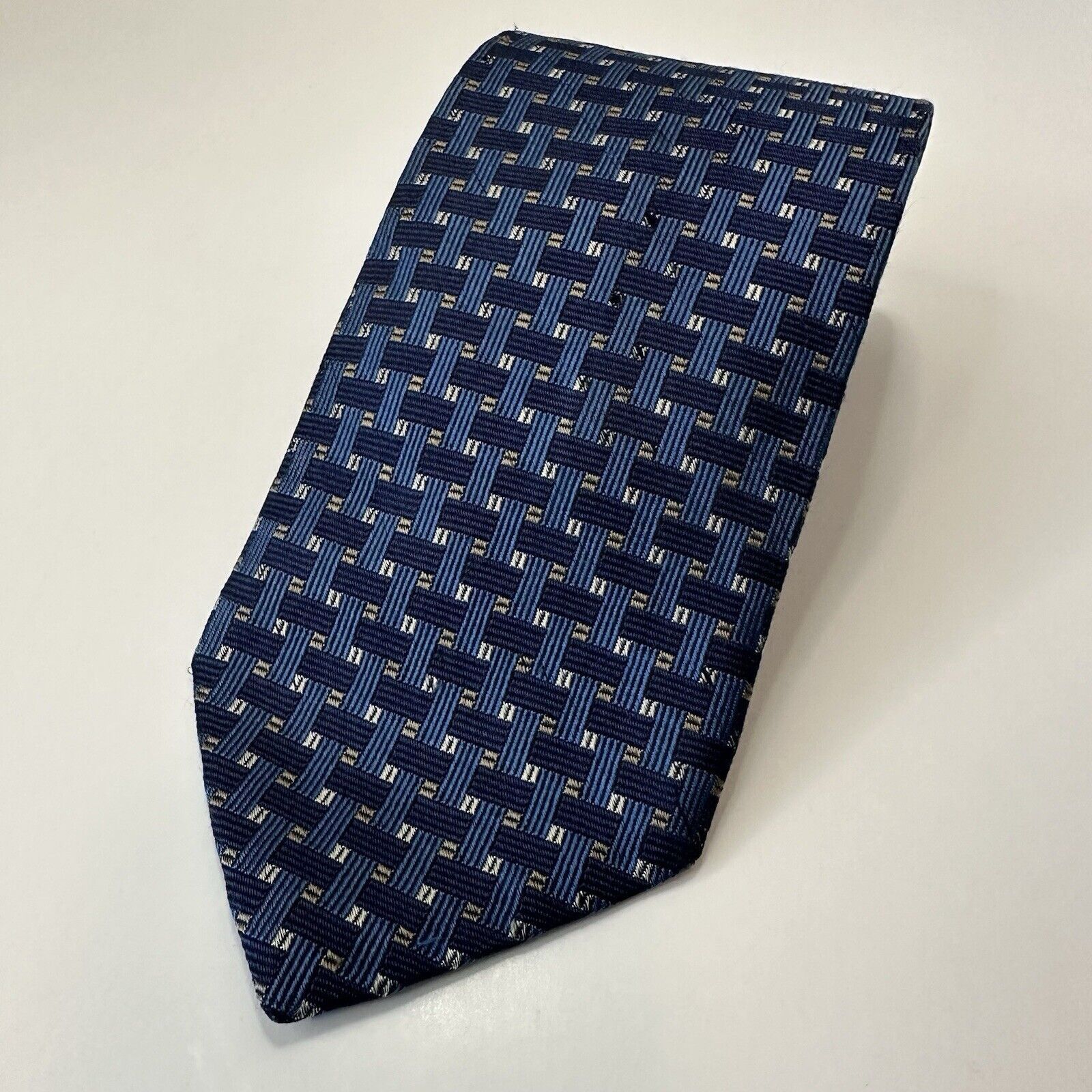 Jos. A. Bank Jos A. Bank, Collection Men's Neck Tie Blue w/Grays Silk USA Size ONE SIZE - 6 Thumbnail