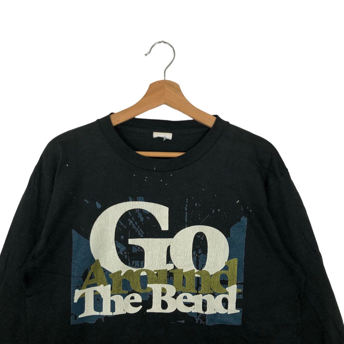 Band Tees VINTAGE 90’s SWEATSHIRT GO AROUND THE BEND BAND BIG LOGO Size US M / EU 48-50 / 2 - 2 Thumbnail