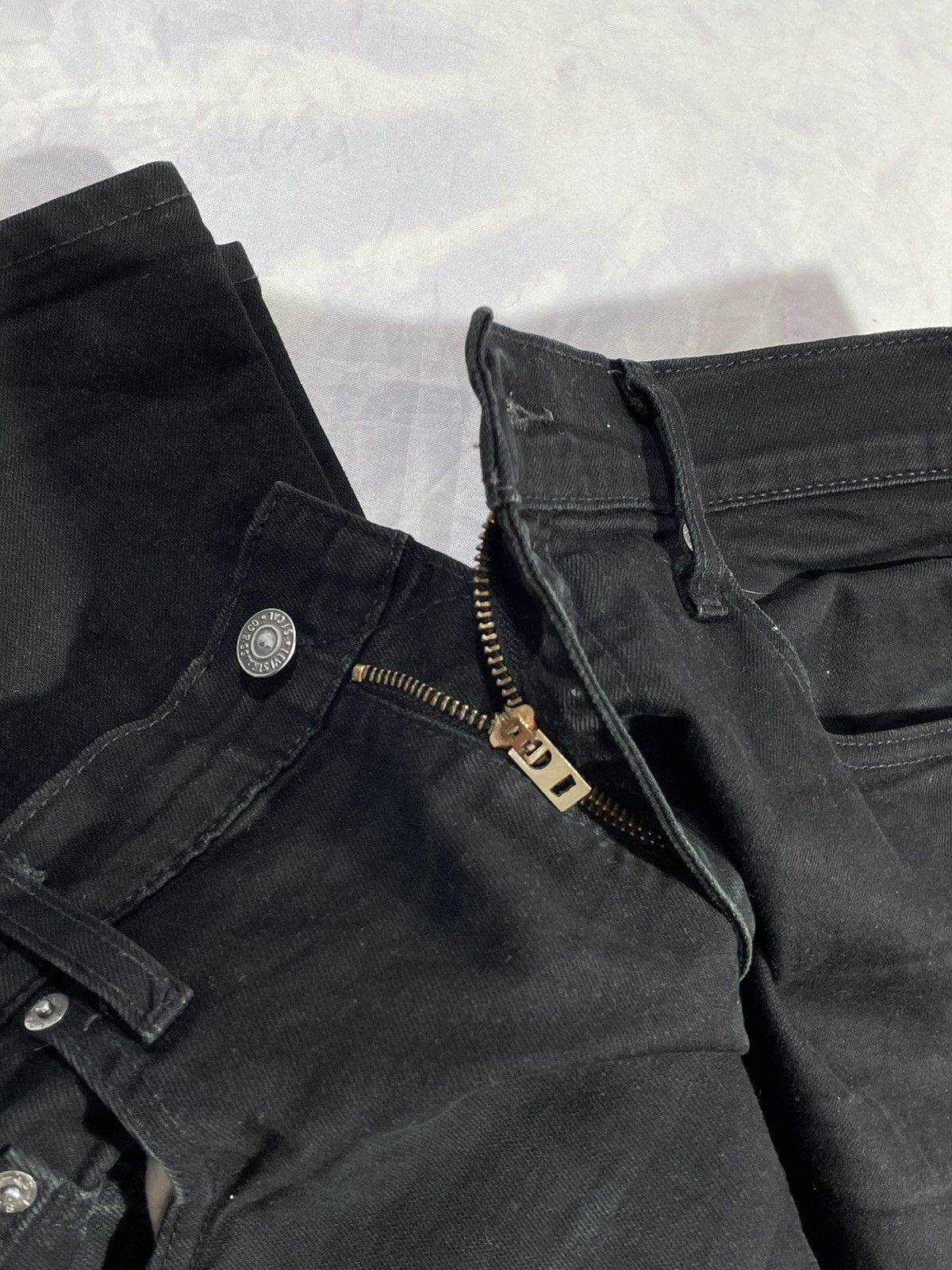 Levi's × Vintage Men's Levi’s 512 Vintage Black Denim Jeans – W33 L32 Size US 33 - 6 Thumbnail