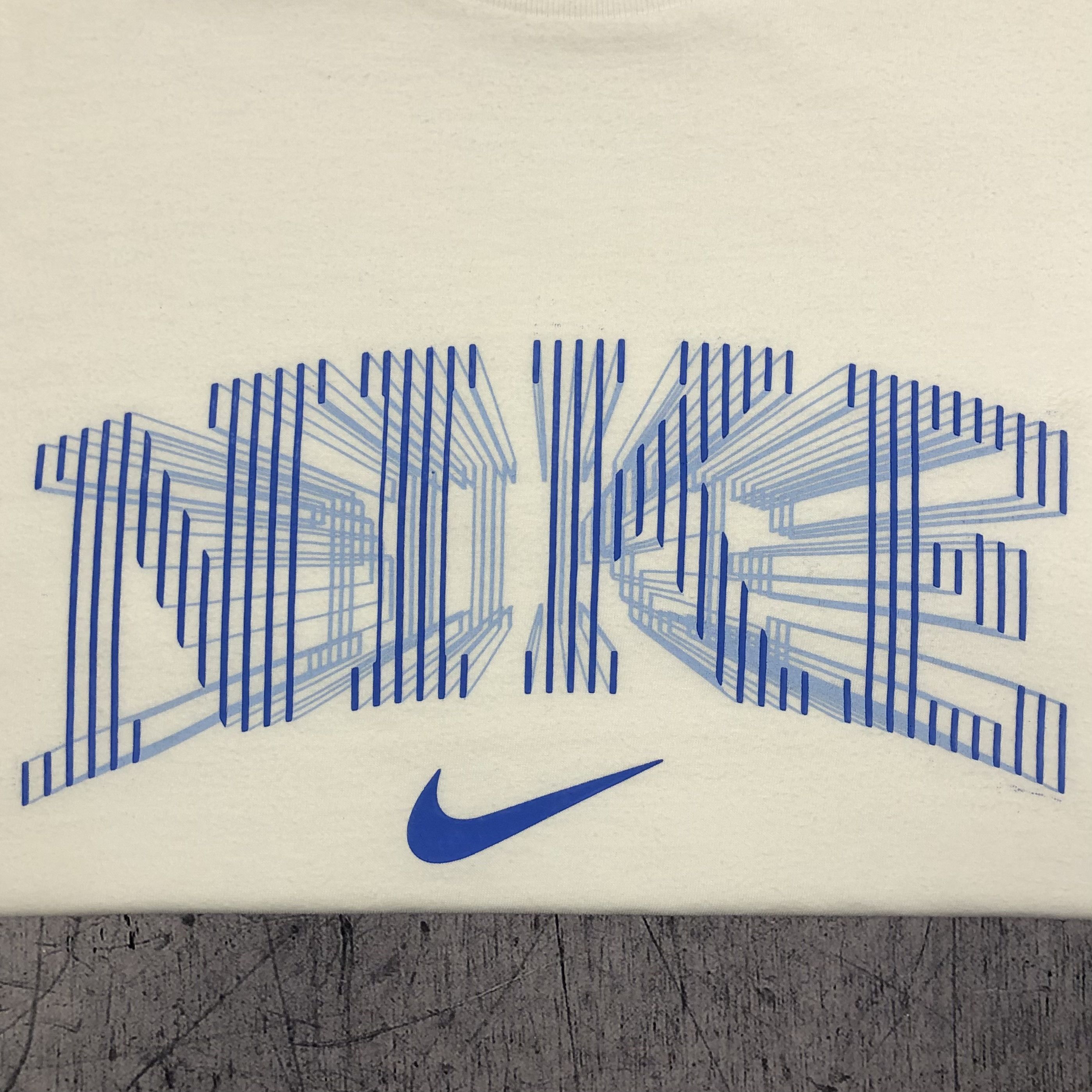 Nike Y2K Nike Arch Graphic Script Logo Swoosh Vintage Tee drill Size US L / EU 52-54 / 3 - 2 Thumbnail