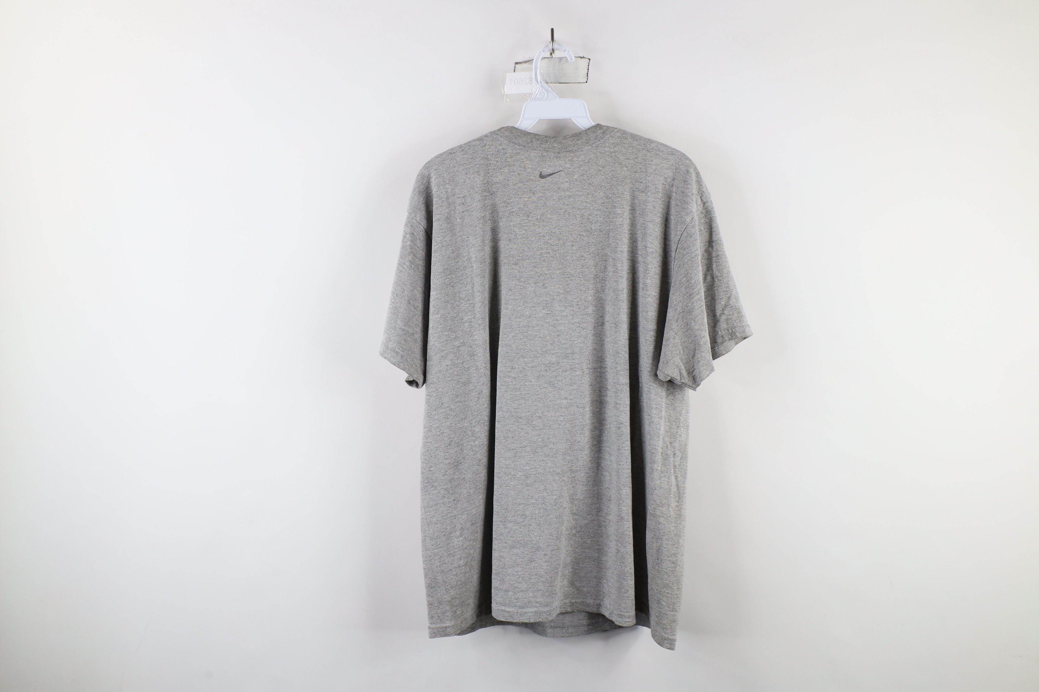 Nike × Vintage Vintage Nike George Mason University Basketball T-Shirt Size US L / EU 52-54 / 3 - 12 Thumbnail