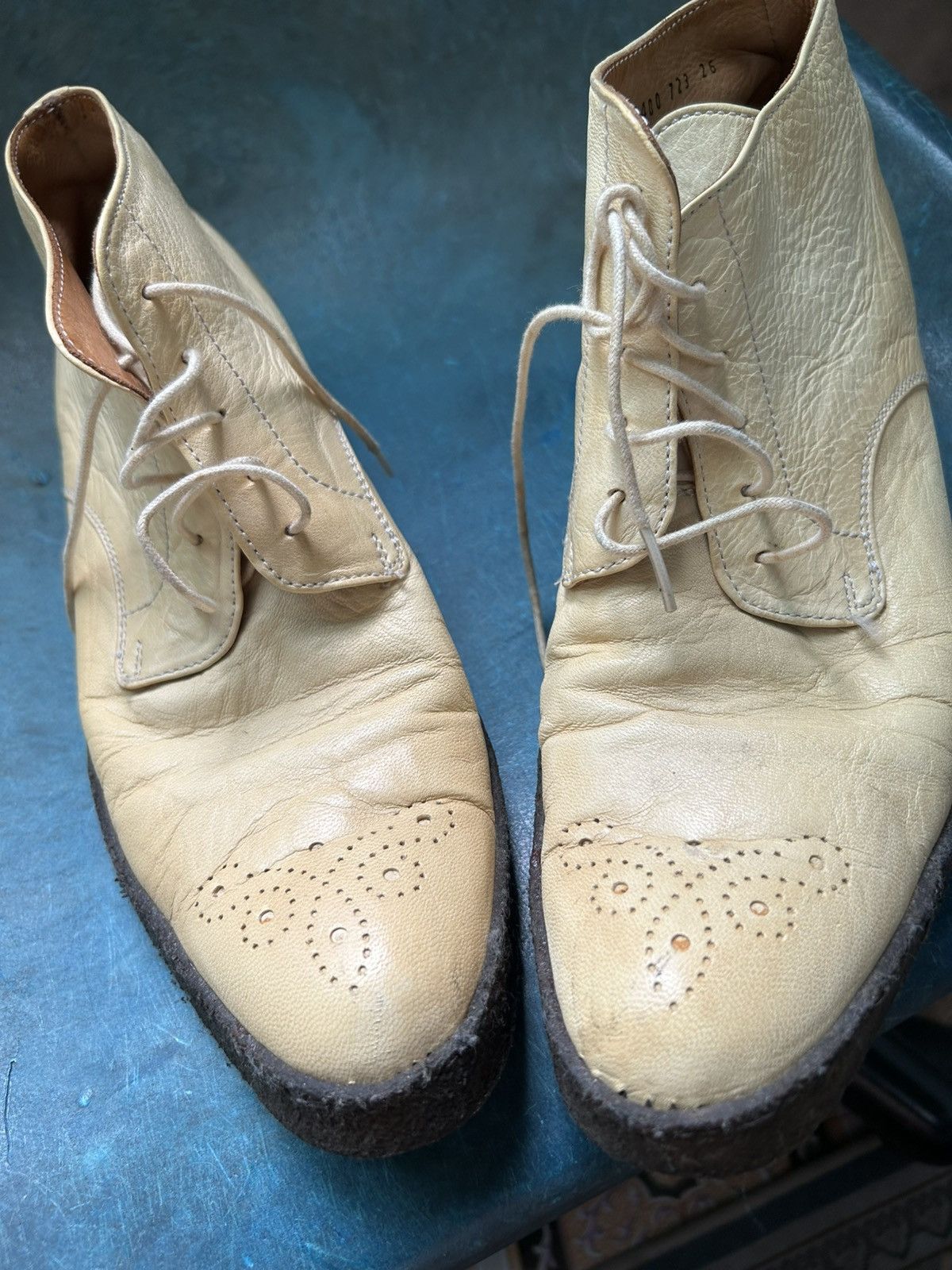 Maison MIHARA YASUHIRO White/Yellow Leather Desert Ankle Wingtip Rockabilly Boots Size US 8 / EU 41 - 11 Thumbnail
