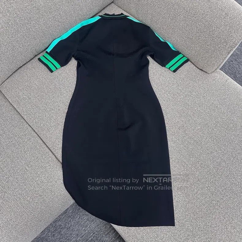 Louis Vuitton Louis Vuitton Contrasting stripe-trimmed short-sleeved dre Size XXS / US 00 / IT 34 - 2 Thumbnail