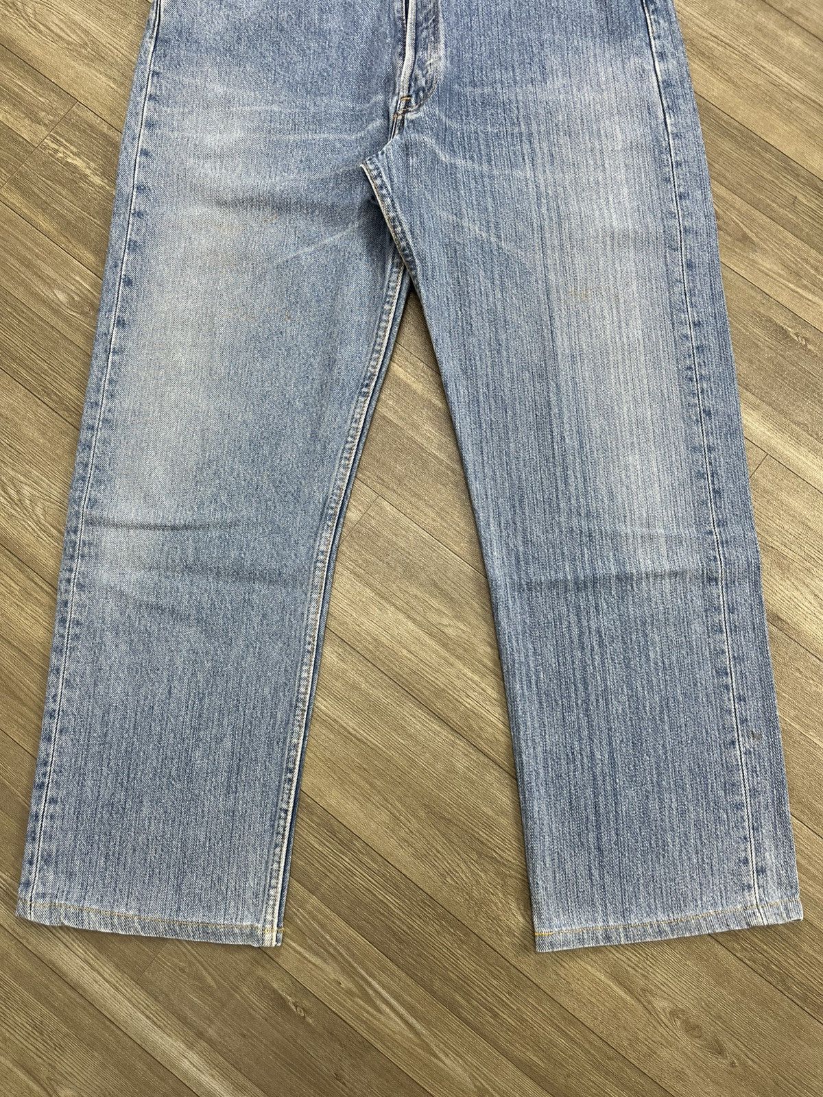 Levi's Vintage Clothing 🇺🇸1990s Vintage Levis 501 33x32 Straight Leg Light Blue Jeans Size US 32 / EU 48 - 3 Thumbnail