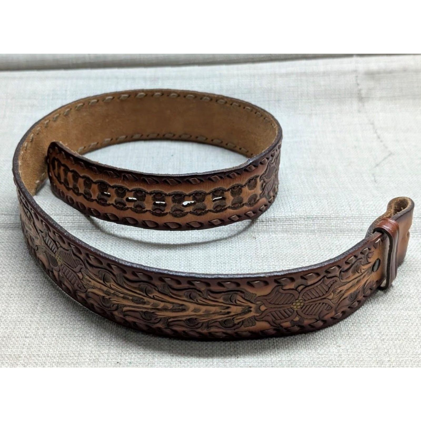 Tony Lama VINTAGE Tony Lama Belt Western Belt Men 30 Brown Leather Cowhide Tooled Floral USA Made Buckle Slim 1-3/4" Western Theme Southwestern Mens Size 30 - 6 Thumbnail