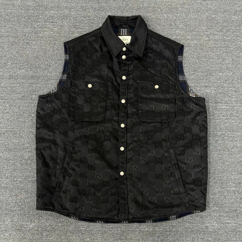 Gucci Gucci Full-print double-sided vest 2502-Nextarrow Size US S / EU 44-46 / 1 - 1 Thumbnail