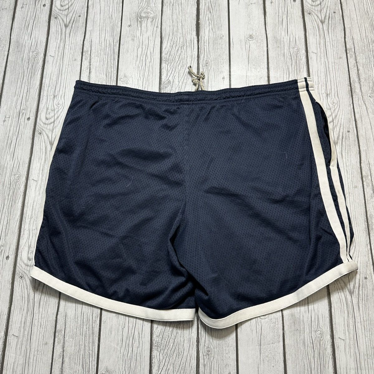 Chaps Ralph Lauren × Vintage Vintage Chaps Ralph Lauren shorts Size US 34 / EU 50 - 2 Thumbnail