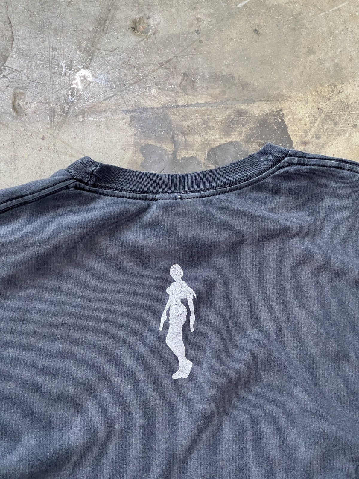 Vintage Vintage Lara Croft Tomb Raider Video Game Tee XL Size US XL / EU 56 / 4 - 5 Thumbnail