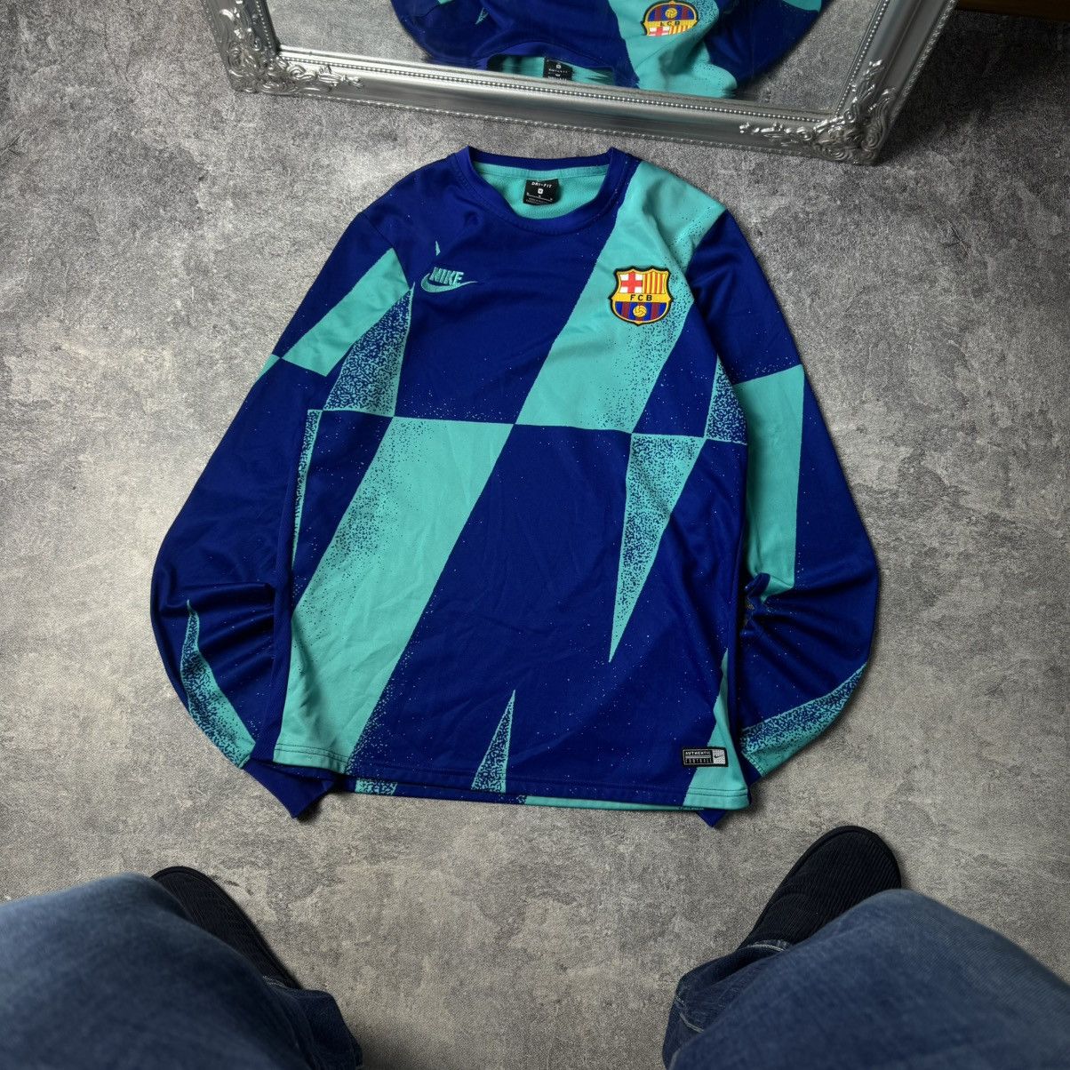 Nike Nike FC Barcelona 2019/20 Training Jersey / Dri-Fit Size US M / EU 48-50 / 2 - 2 Thumbnail