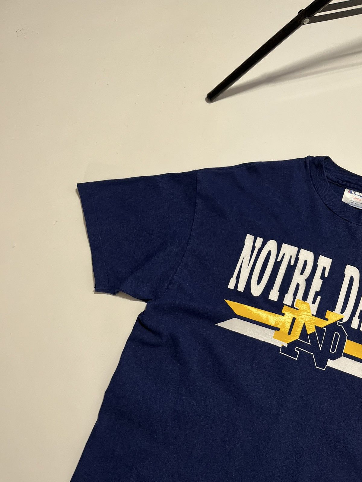 Champion Vintage 90s Champion NOTRE DAME college washed boxy tee Size US L / EU 52-54 / 3 - 6 Thumbnail