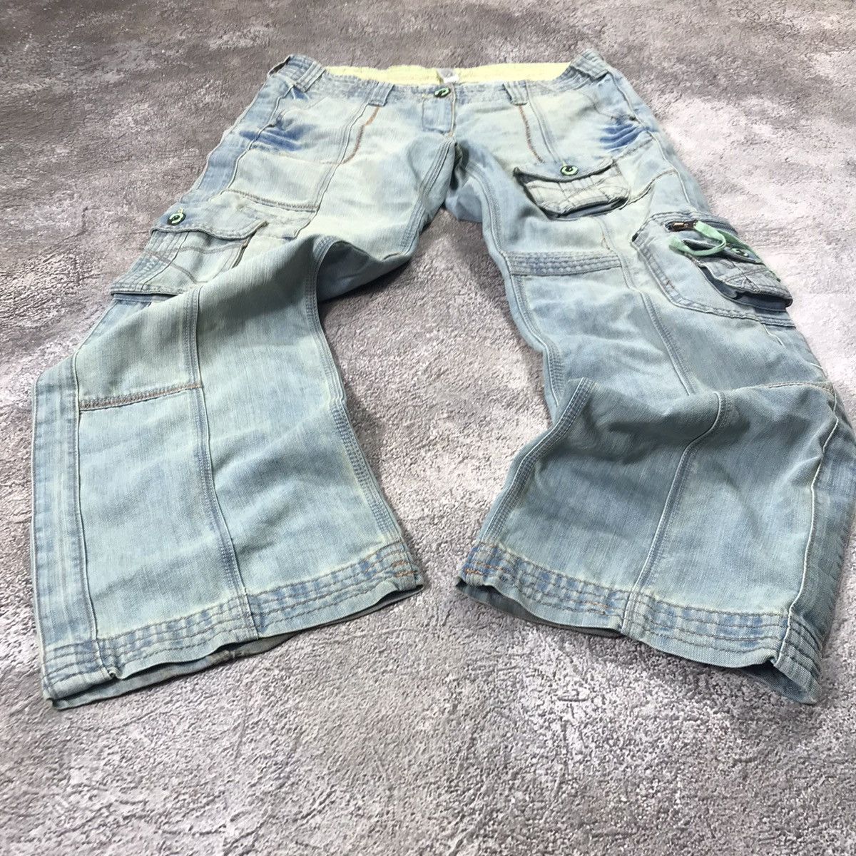 Vintage Y2K Baggy Distressed Cargo Jeans Skate Streetwear W31 Logo Size 31" - 1 Thumbnail