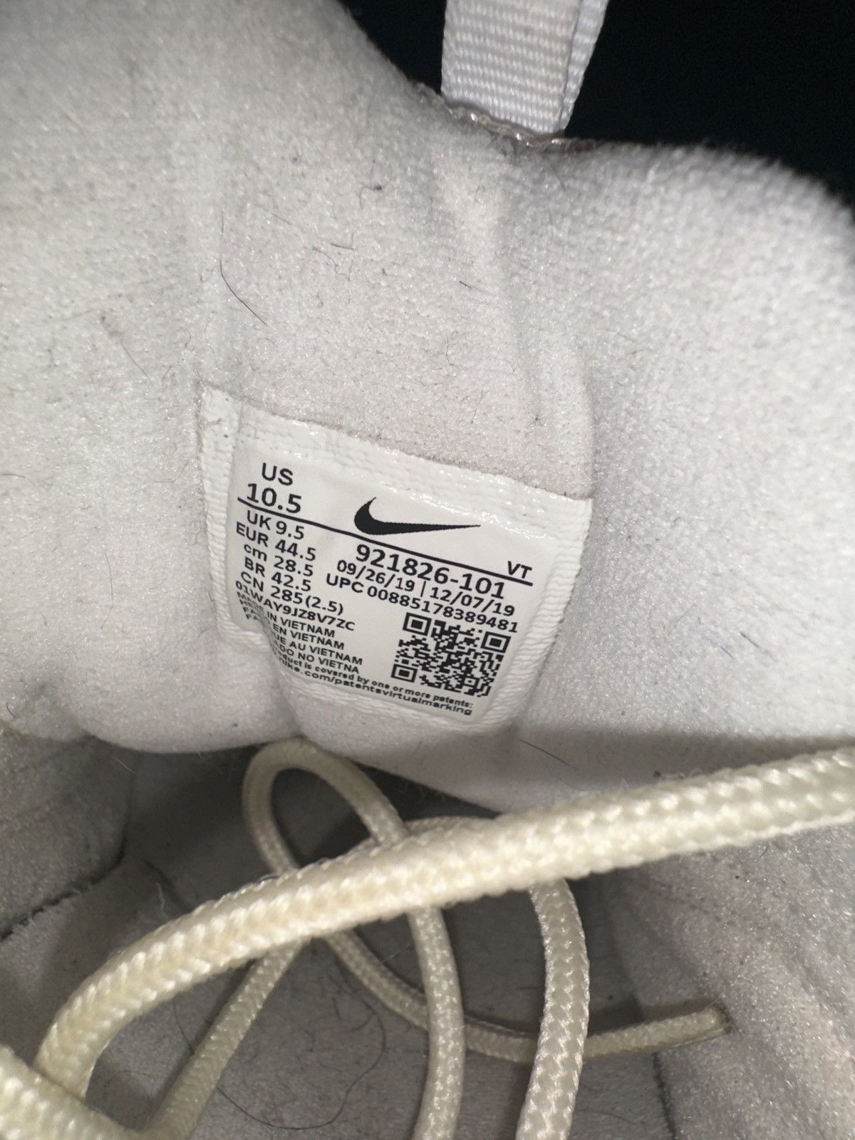 Nike Air Max 97 Triple White Size US 10.5 / EU 43-44 - 6 Thumbnail