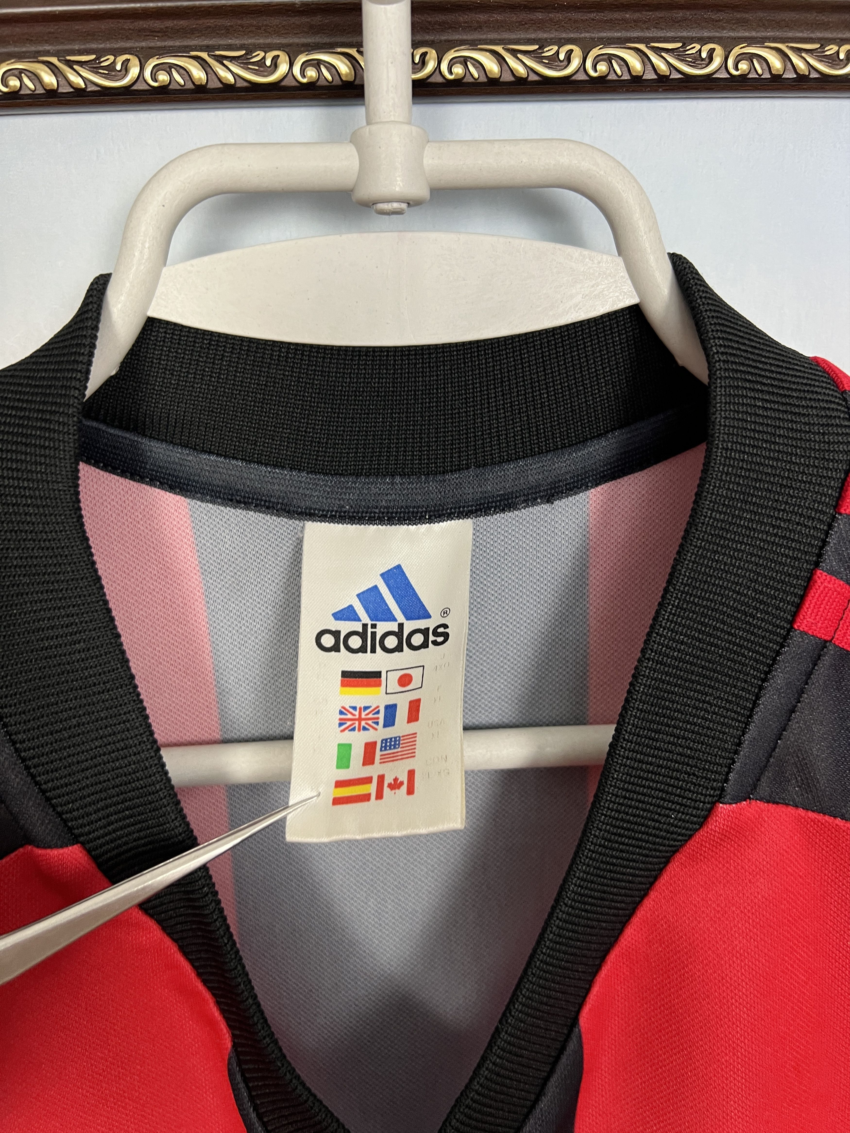 Adidas Vintage 90's Football Template Shirt Soccer Jersey Trikot Size US M / EU 48-50 / 2 - 7 Thumbnail