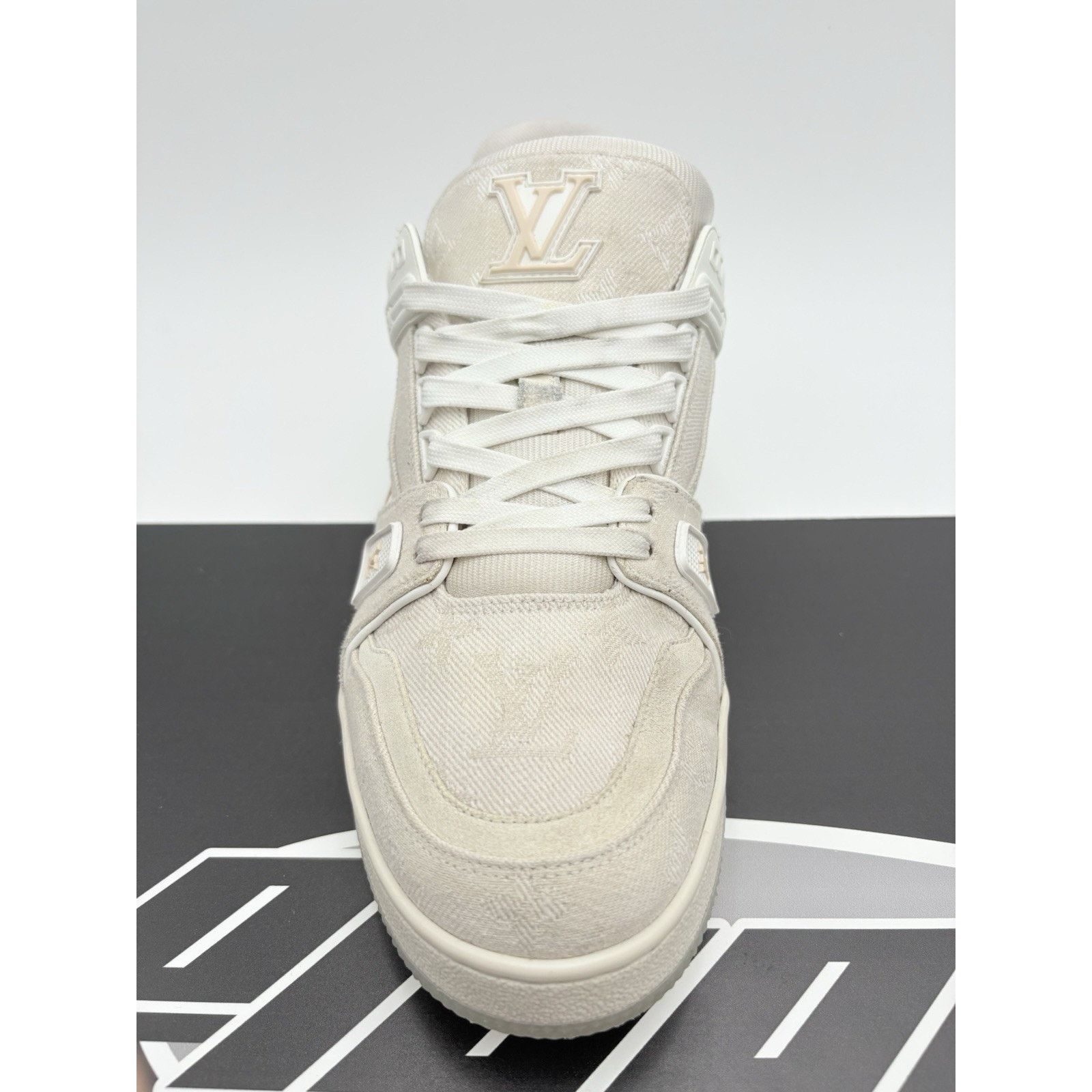 Louis Vuitton Louis Vuitton Trainer Denim ' Beige ' | GREAT CONDITION Size US 10 / EU 43 - 5 Thumbnail