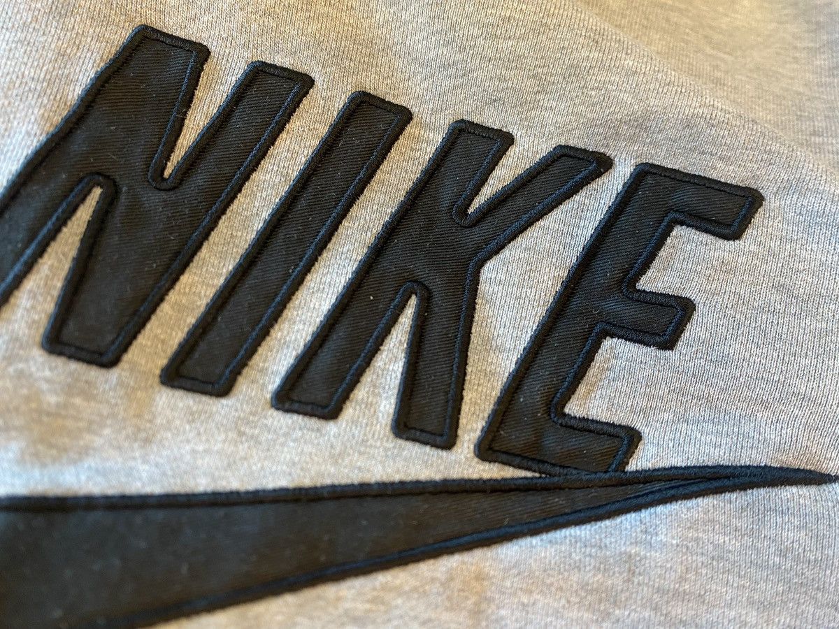 Nike Nike x Vintage ‘90’s Grey Sweatshirt Size Large in EUC Size US L / EU 52-54 / 3 - 10 Thumbnail