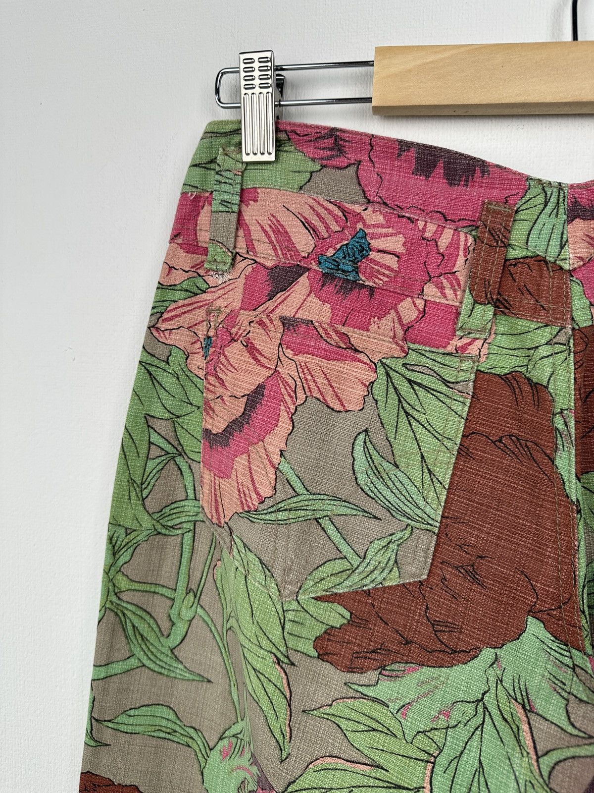 Dolce & Gabbana SS 2001 DOLCE & GABBANA Floral Print Flared Jeans Denim Size 26" / US 2 / IT 38 - 9 Thumbnail