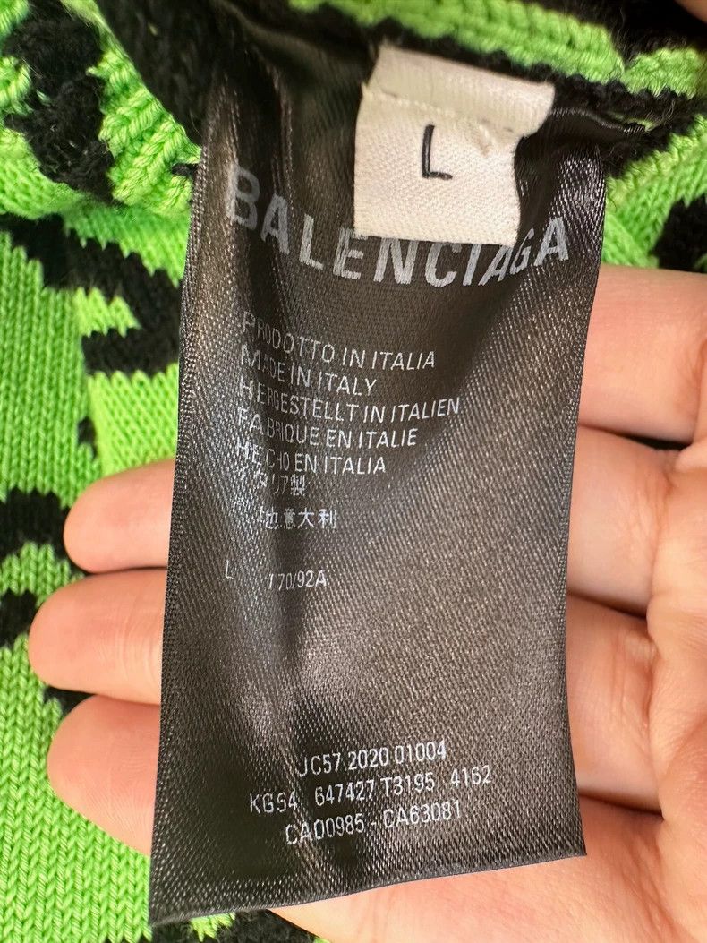 Balenciaga Balenciaga Green Bulletproof Sweater Size L Size US L / EU 52-54 / 3 - 3 Thumbnail