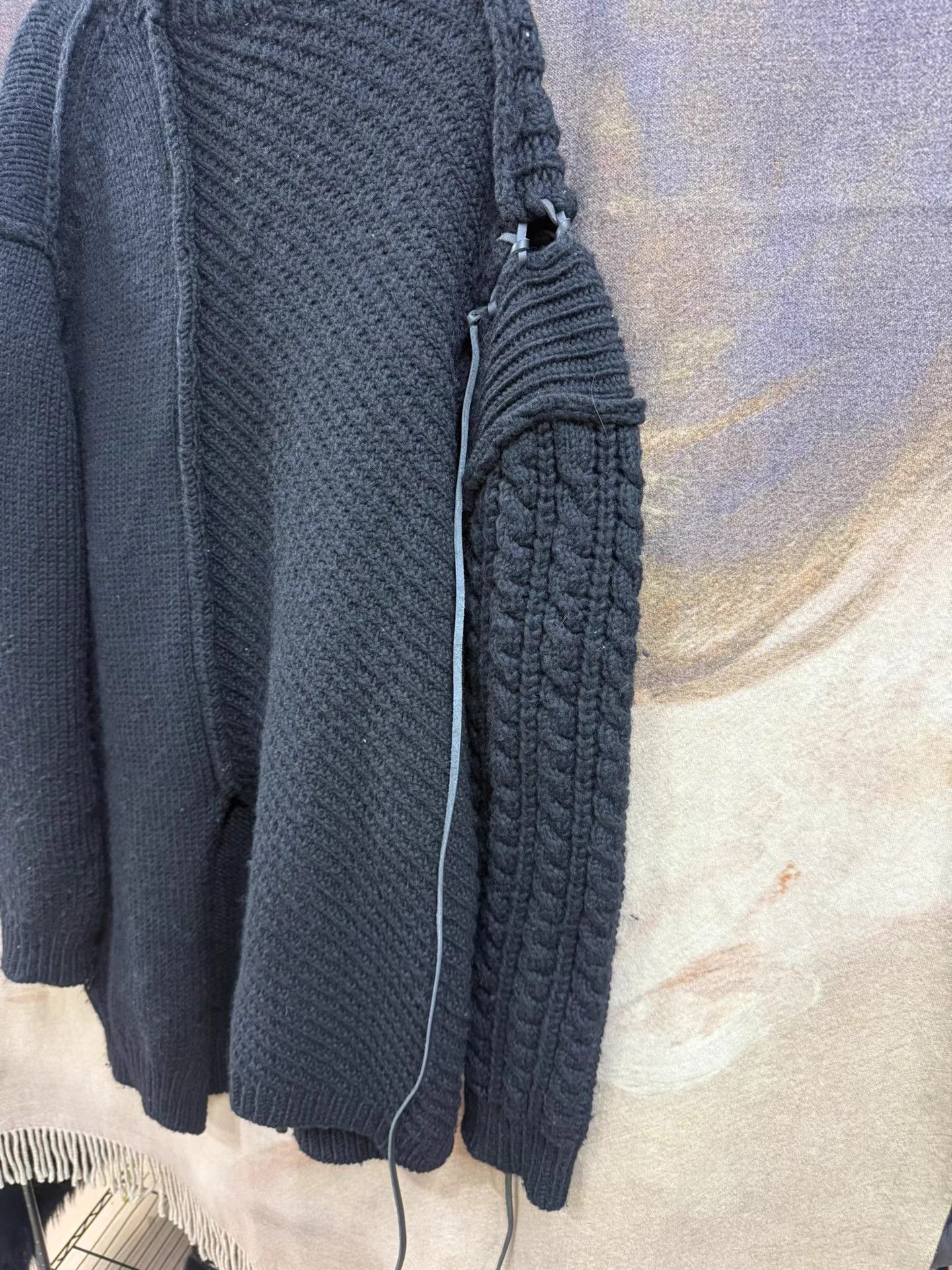 Yohji Yamamoto Yohji Yamamoto Drawstring Sheepskin Sweater K20 Size US L / EU 52-54 / 3 - 6 Thumbnail