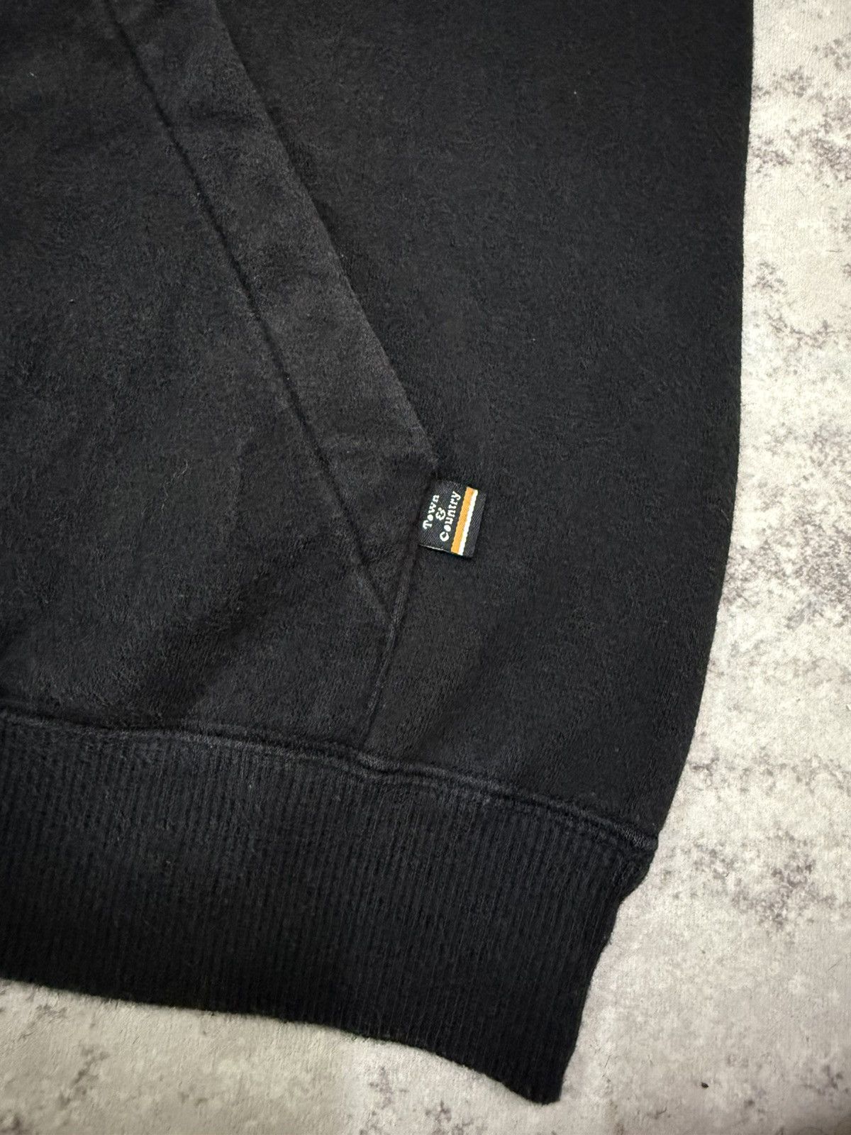 Vintage Vintage Town & Country Enjoy Surfing Pullover Sweater Hoodie Size US M / EU 48-50 / 2 - 6 Thumbnail