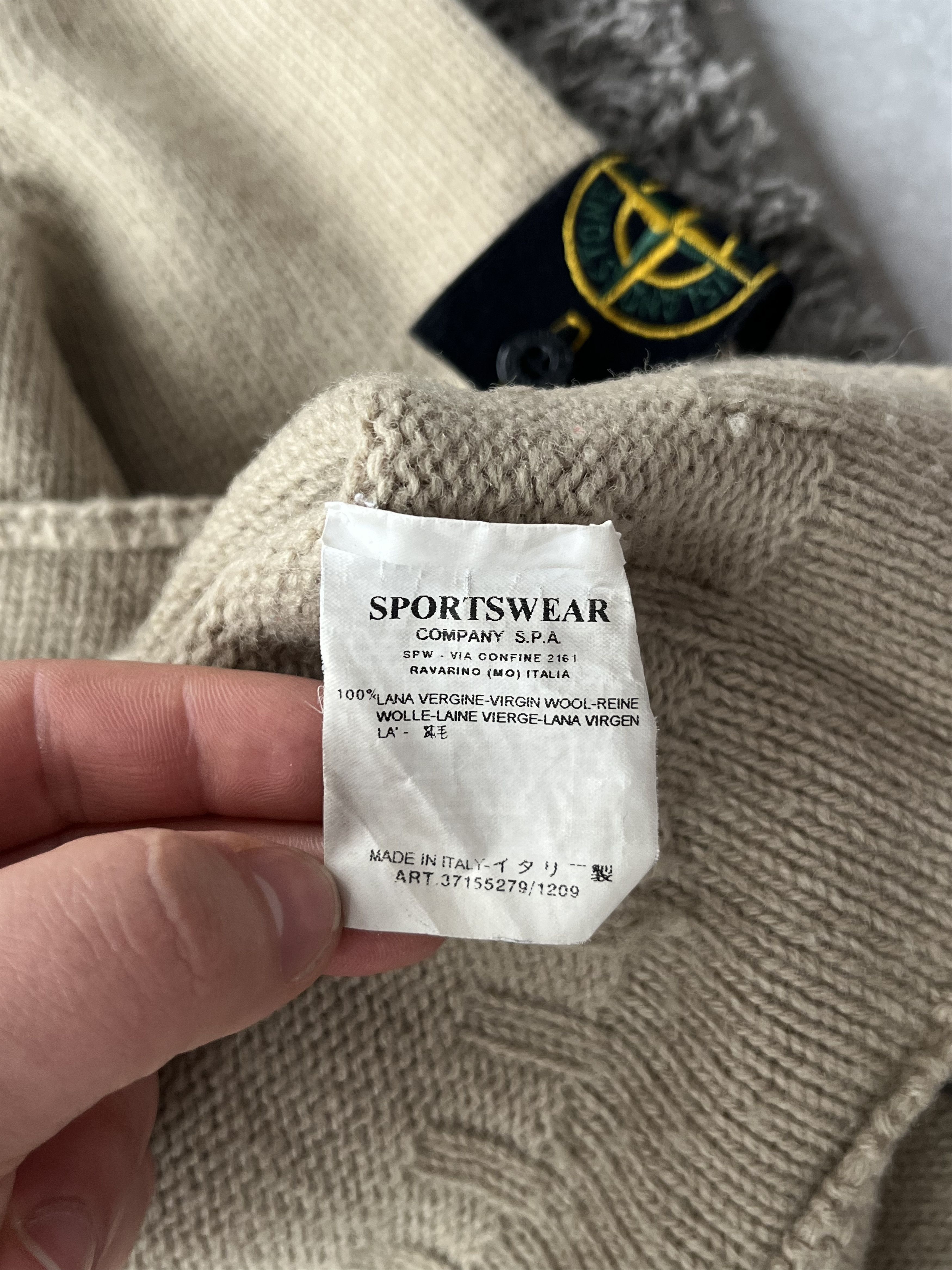 Stone Island STONE ISLAND Vintage Very Rare Knitwear MADE IN ITALY Size US L / EU 52-54 / 3 - 12 Thumbnail