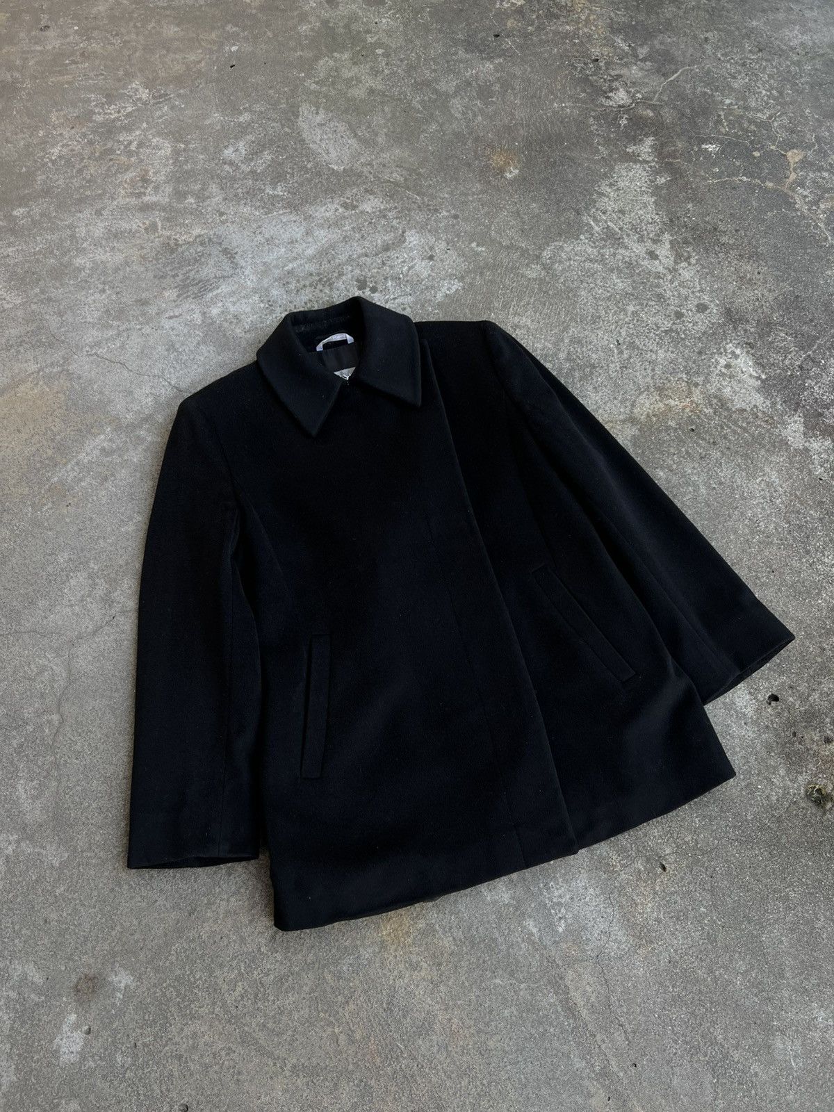 Max Mara Max Mara Wool Double Breasted Short Coat Jacket Size It 42 Size M / US 6-8 / IT 42-44 - 2 Thumbnail