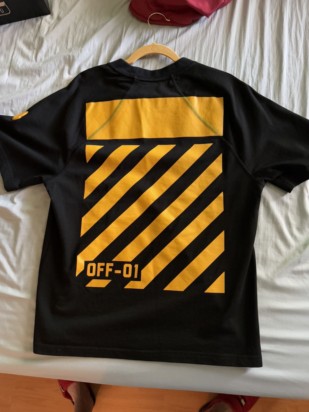Moncler Men’s Moncler x Off-White Widow Tee Shirt Size US M / EU 48-50 / 2 - 5 Thumbnail