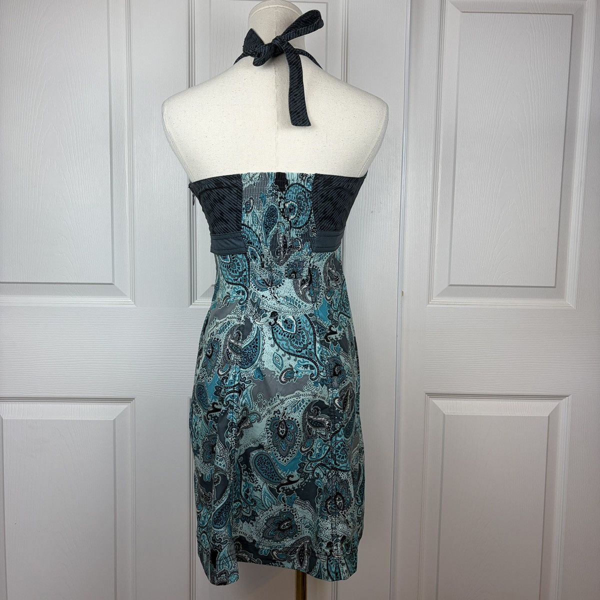 Athleta Athleta paisley halter dress Size S / US 4 / IT 40 - 2 Thumbnail