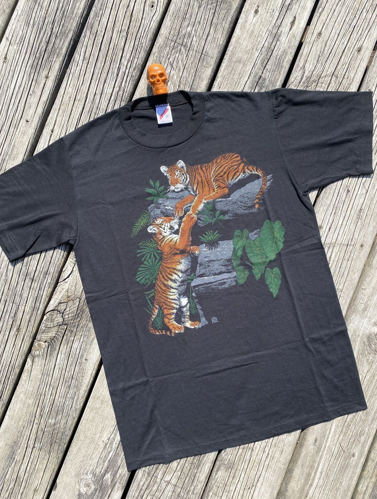 Jerzees × Vintage 80s Tiger art print shirt sz L Size US L / EU 52-54 / 3 - 1 Thumbnail