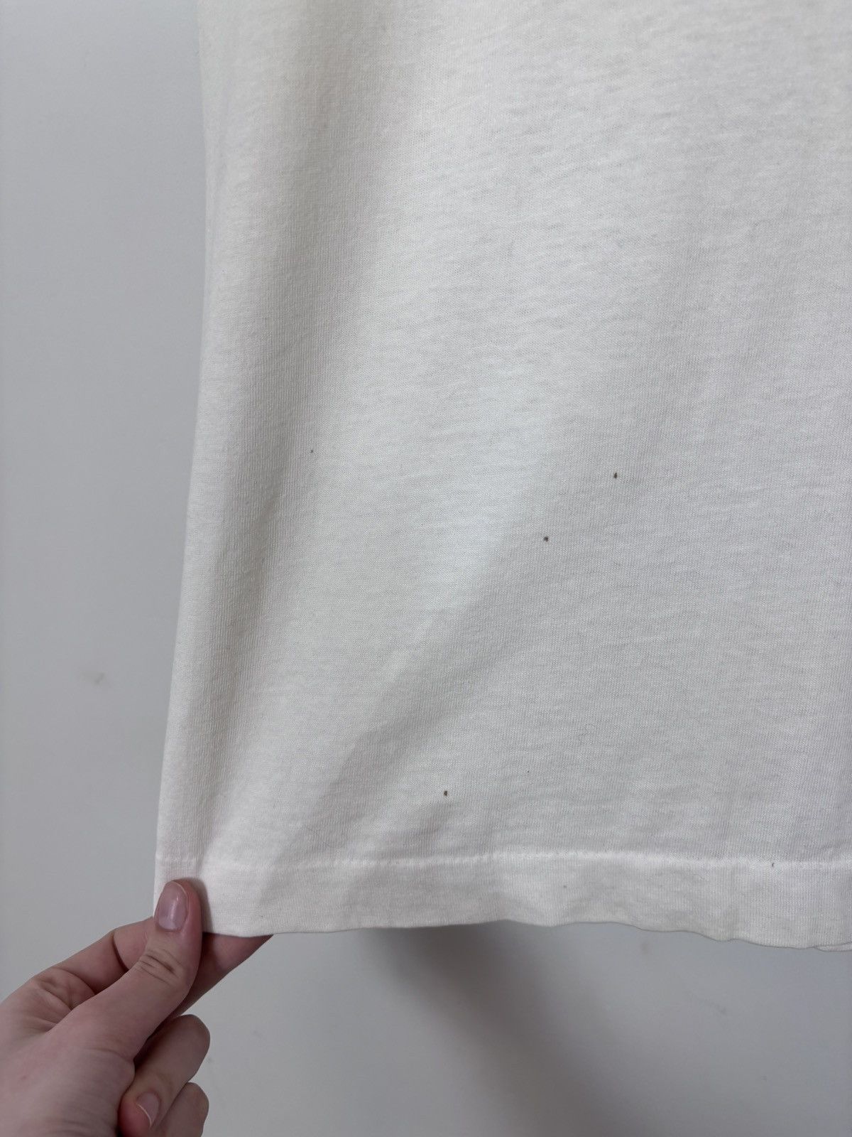 Vintage Vintage 1990s Kim’s Karate USA White Single Stitch T-Shirt Size US L / EU 52-54 / 3 - 18 Thumbnail