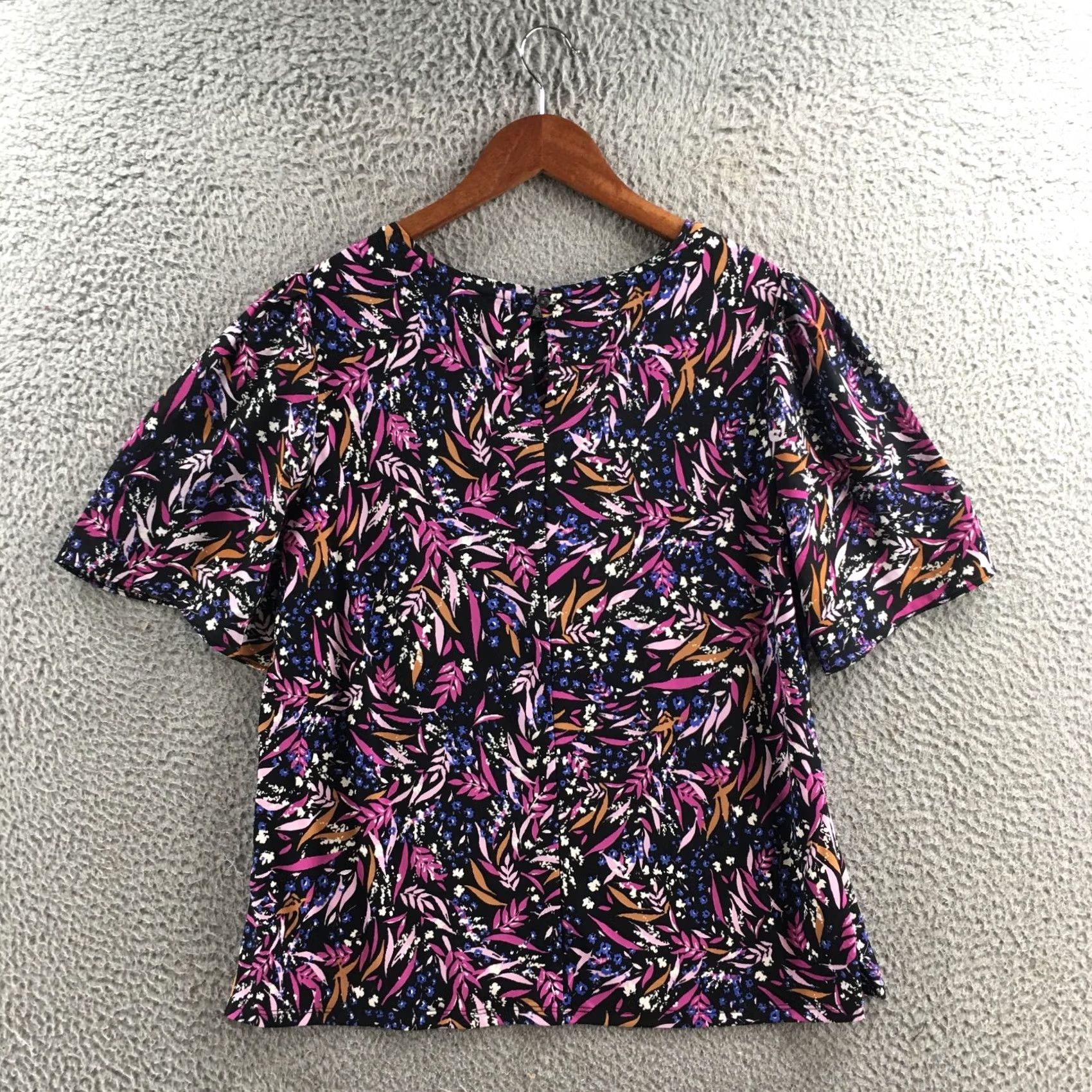 Ann Taylor Ann Taylor Factory Blouse Womens Medium Multicolor Short Sleeve Round Neck Top Shirt Size M / US 6-8 / IT 42-44 - 7 Thumbnail