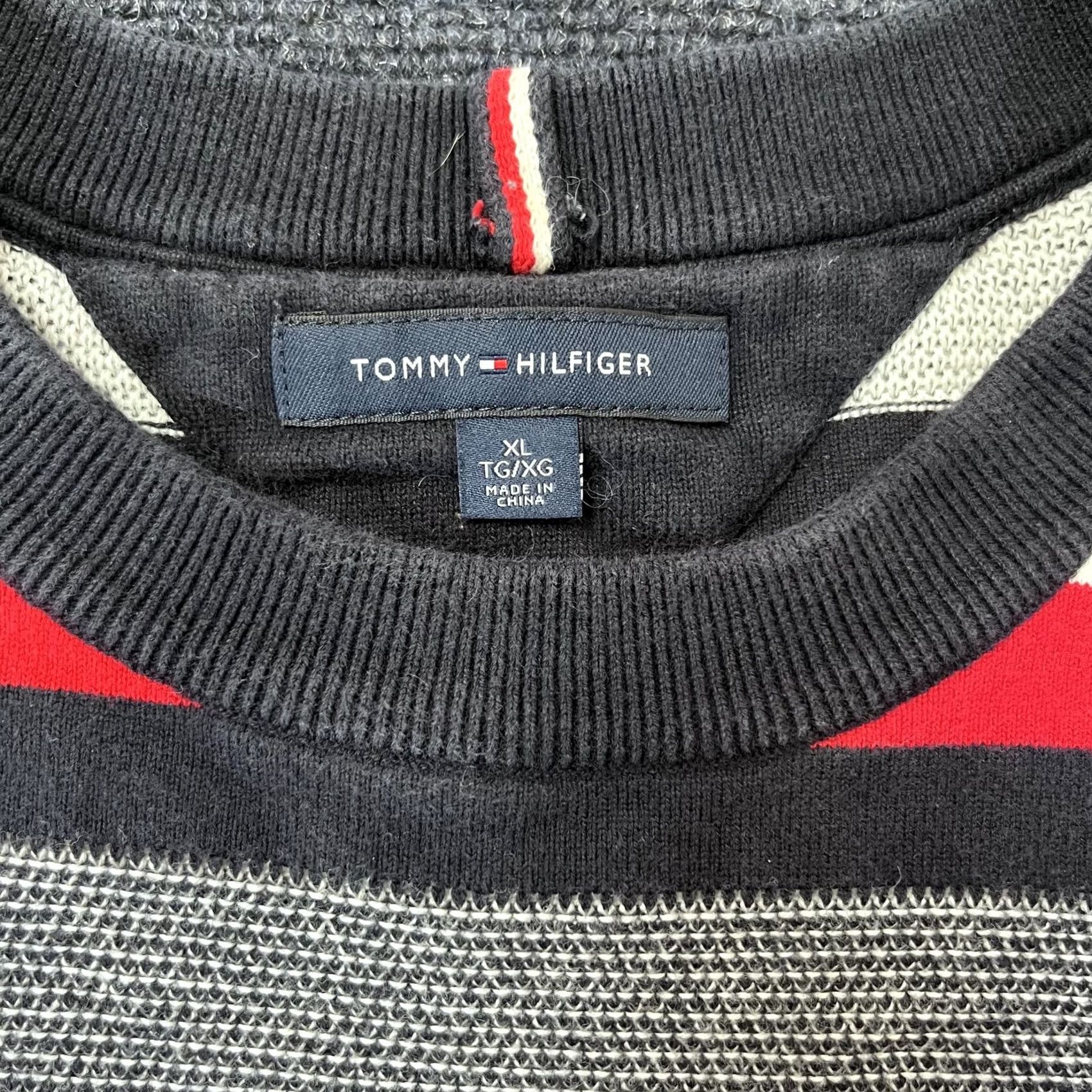 Tommy Hilfiger Tommy Hilfiger Sweater Mens XL Black Red White Striped Crewneck Pullover Classic Size US XL / EU 56 / 4 - 2 Thumbnail