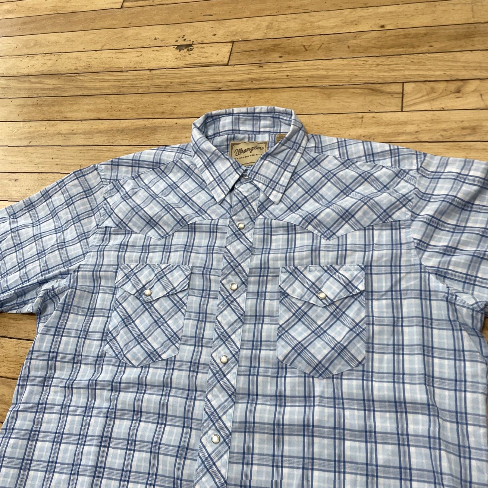 Wrangler VINTAGE Wrangler Western Shirt Men XL Pearl Snap Blue Plaid Cowboy Brushpopper XL 48" Shirt Mens Blue Plaid Pearl Snap Western Shirt XL 48" Wrangler Size US XL / EU 56 / 4 - 3 Thumbnail