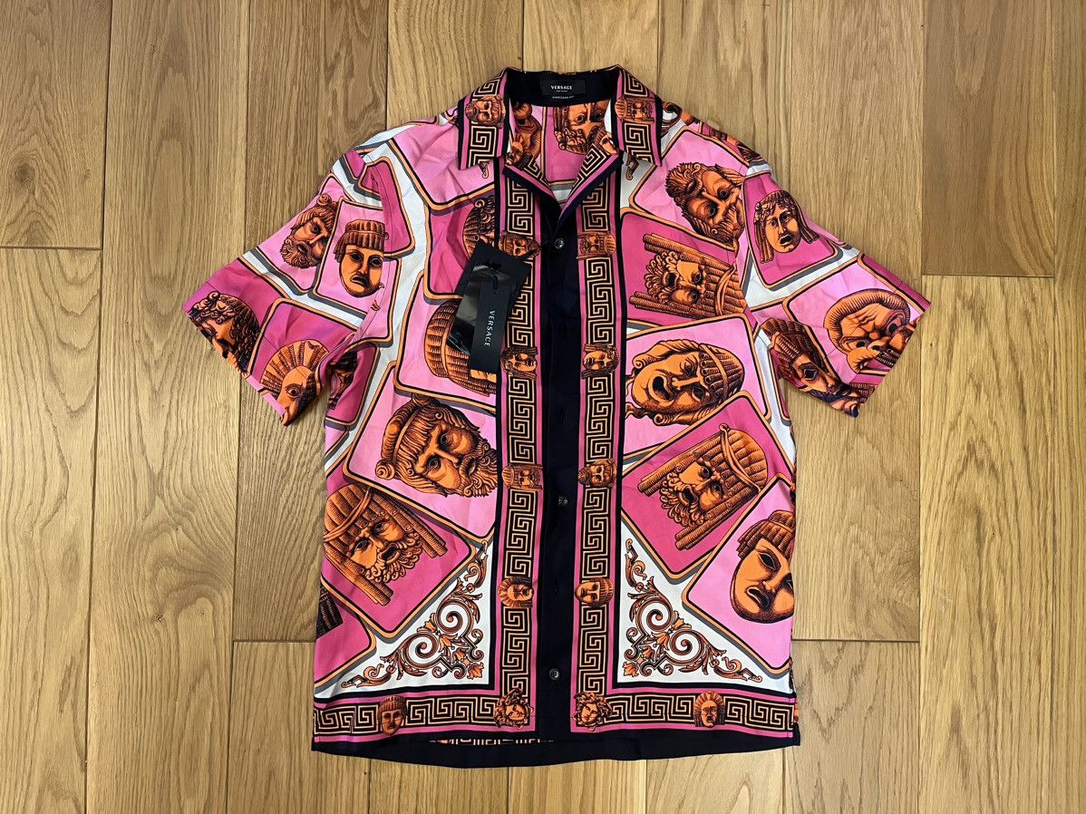 Image of Versace Le Maschere Shirt in Pink, Men's (Size Small)