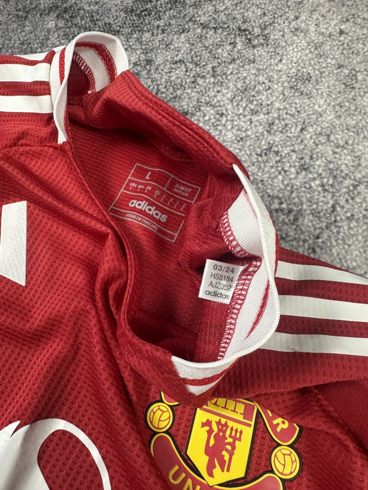 Adidas Adidas Manchester United Soccer Jersey 24/25 Blokecore Rare Size US L / EU 52-54 / 3 - 5 Thumbnail
