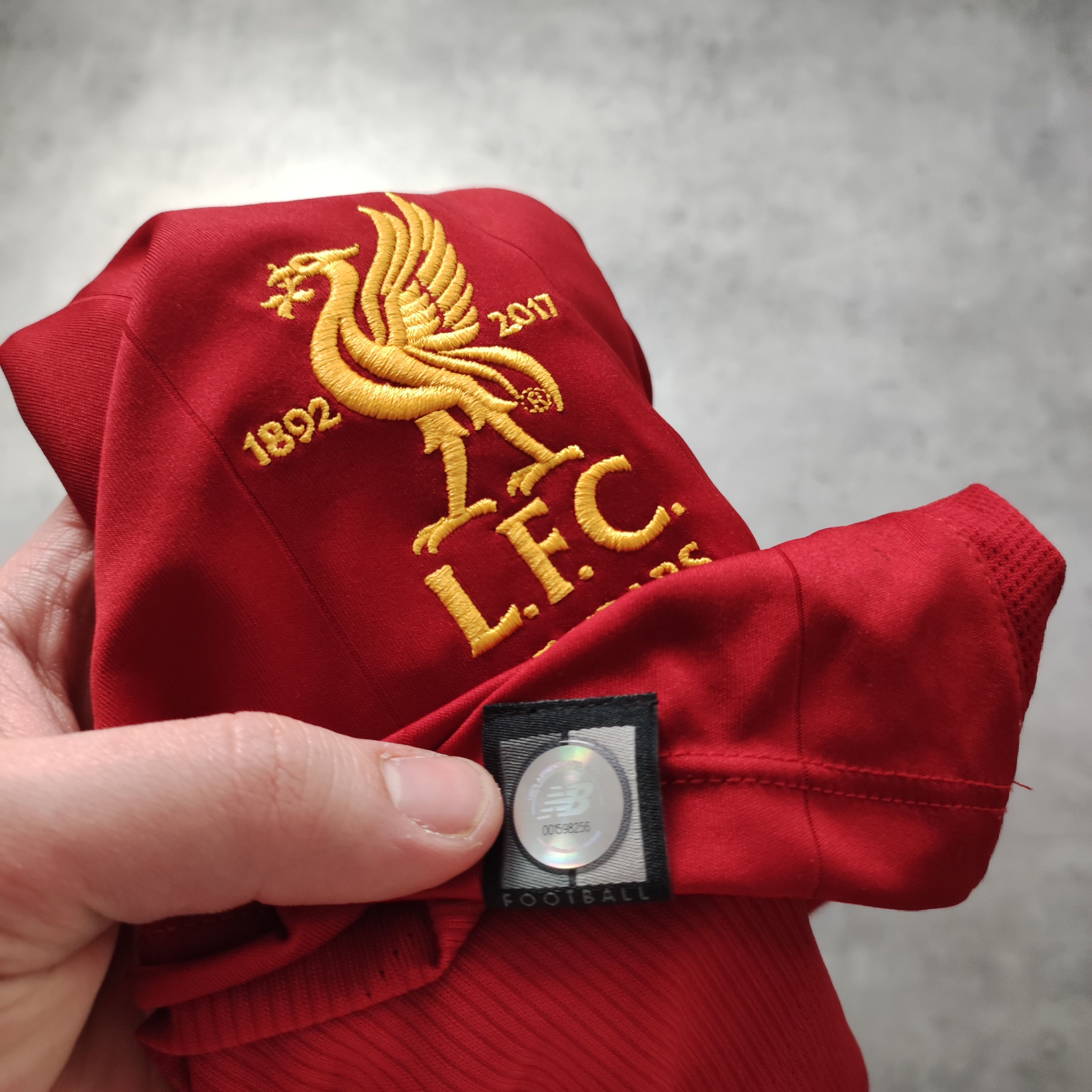 Other RARE 2017 Liverpool FC Football 125yrs Limited Home Jersey Size US S / EU 44-46 / 1 - 5 Thumbnail