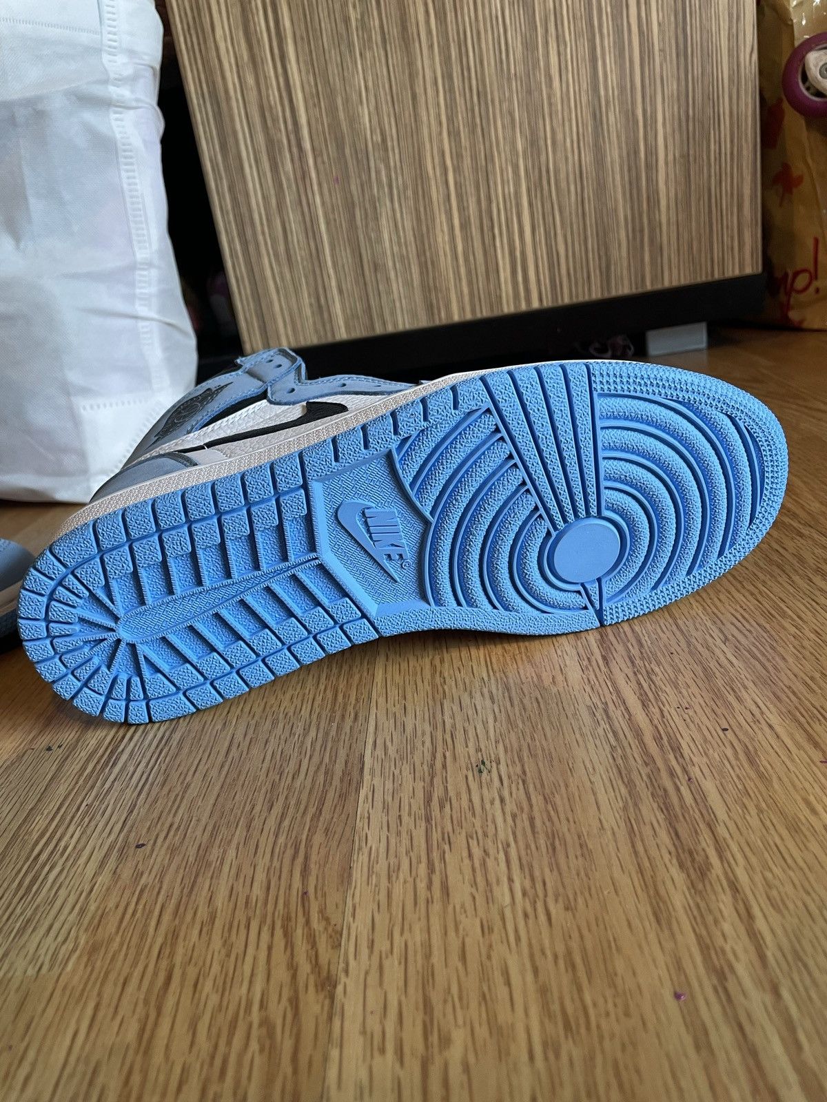 Nike Jordan 1 University Blue Size US 8 / EU 41 - 2 Thumbnail