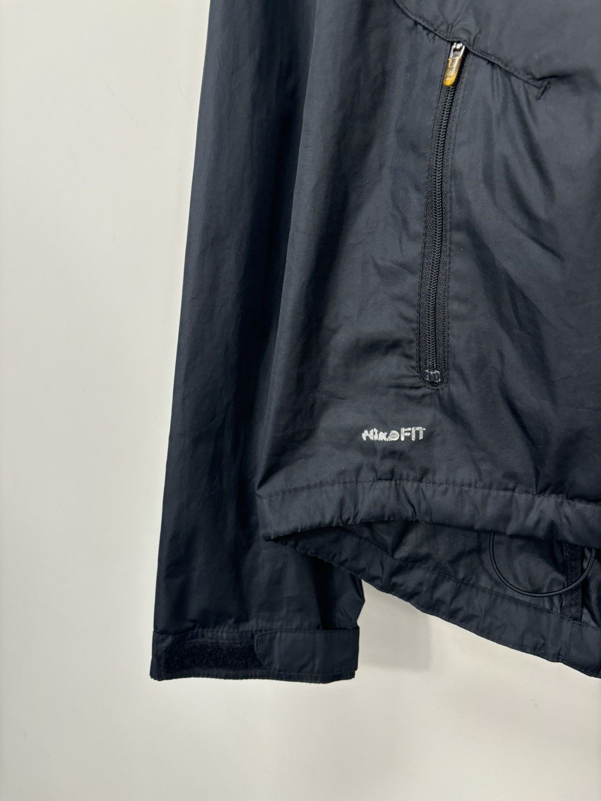 Nike Vintage Nike Y2K Hype Transformer 2 in 1 Black Light Jacket Size US M / EU 48-50 / 2 - 6 Thumbnail