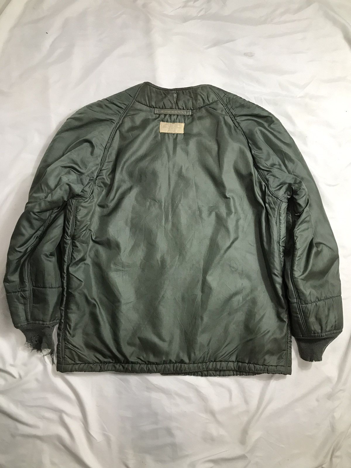 Vintage True Vintage USAF military Liner Jacket distressed Size US M / EU 48-50 / 2 - 7 Thumbnail