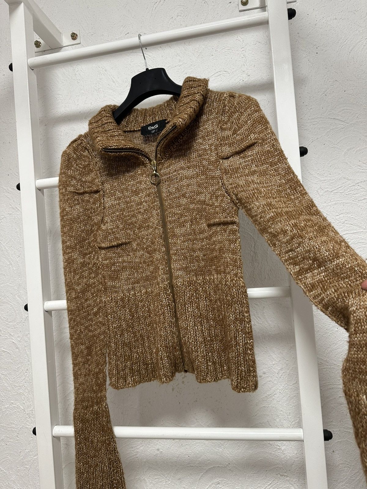 Dolce & Gabbana Dolce & Gabbana Sweater M Luxury Knitwear women Size M / US 6-8 / IT 42-44 - 3 Thumbnail