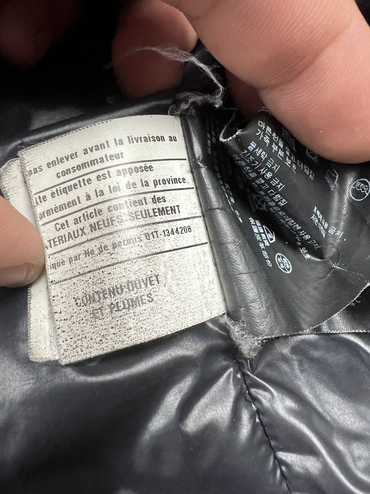 Prada PRADA MADE IN ITALY OPTI Down Vest Black Nylon Luxury Size US L / EU 52-54 / 3 - 11 Thumbnail