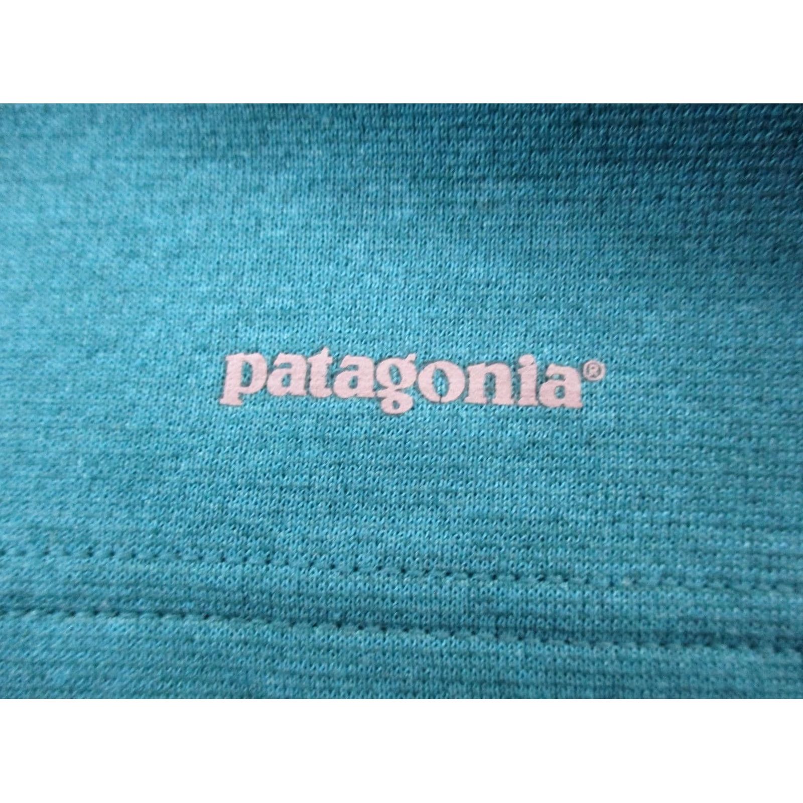 Patagonia Patagonia Shirt Womens M Blue Capilene 3 Midweight Base Layer Hiking Camping Shirt Womens M Blue Capilene 3 Midweight Base Layer Hiking Camping Size M / US 6-8 / IT 42-44 - 6 Thumbnail