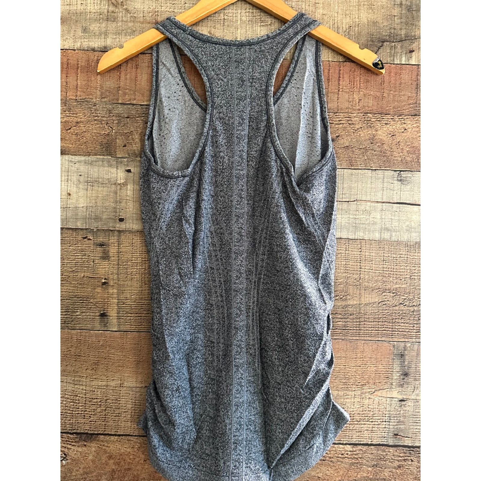 Athleta Athleta Tank Top Womens M Racerback Gray Size M / US 6-8 / IT 42-44 - 3 Thumbnail