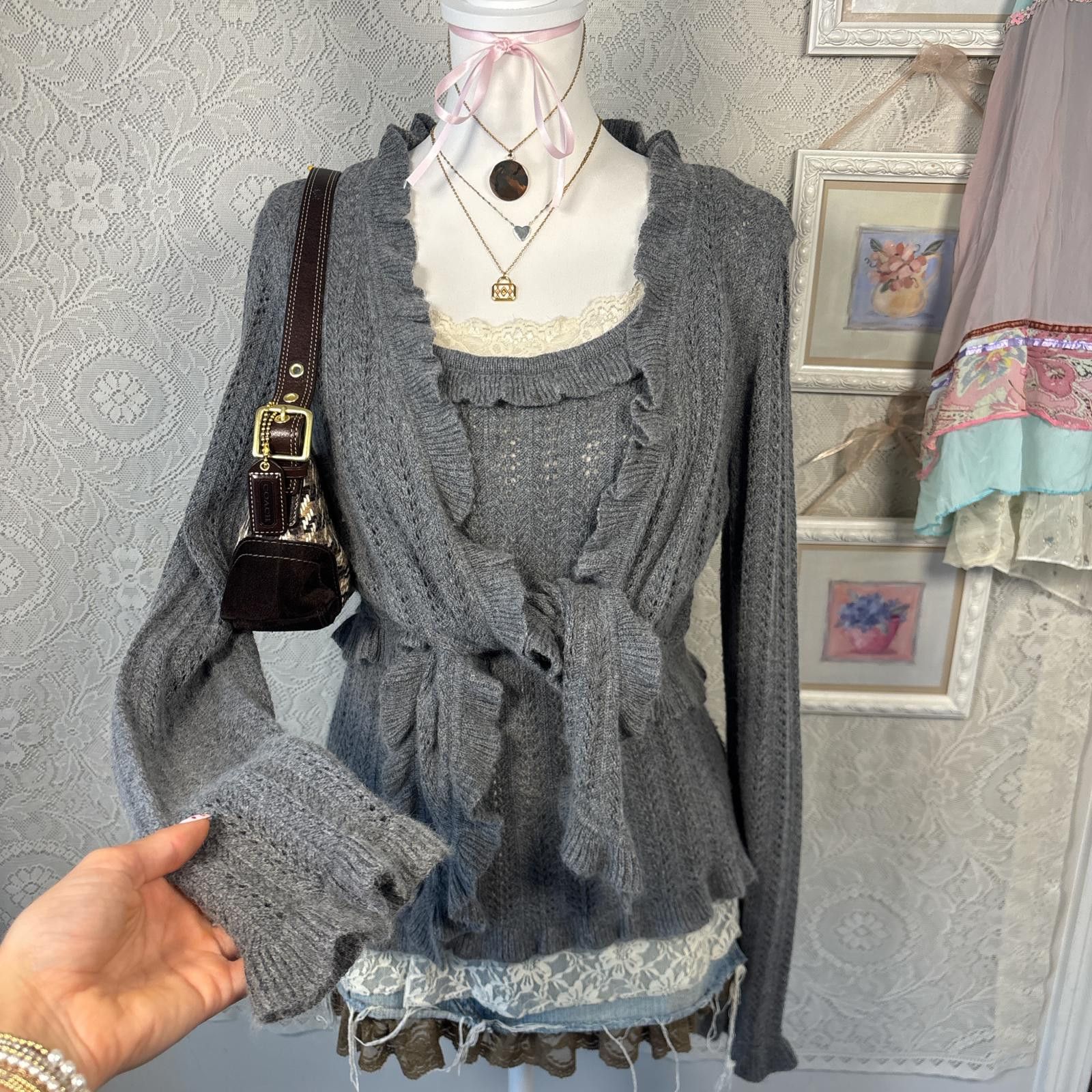 Other vintage ruffle cozy cardigan and tank top set Size L / US 10 / IT 46 - 1 Thumbnail