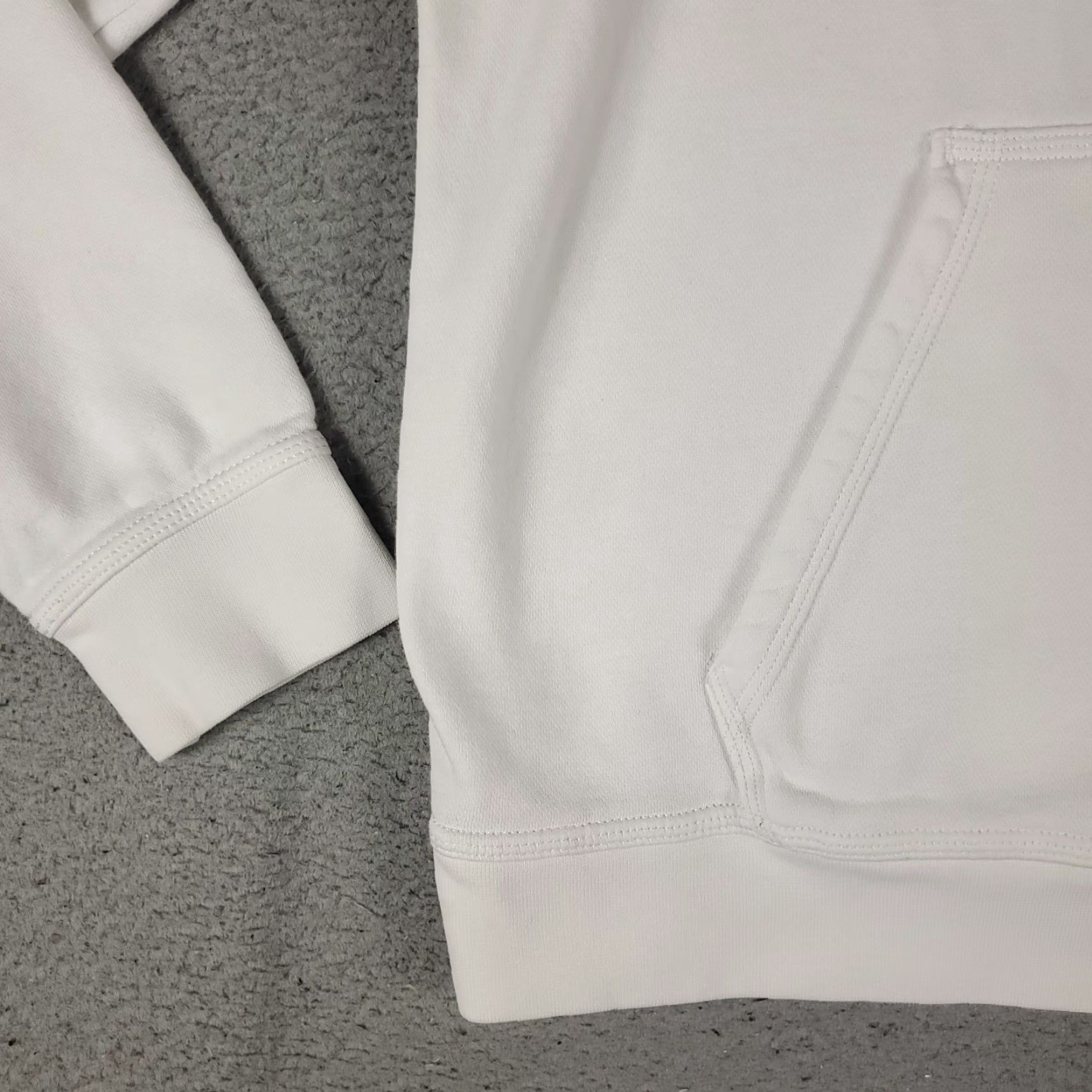 Nike Nike Hoodie Mens L White Pullover Sweatshirt Swoosh Logo Mock Neck Adjustable All Seasons Size US L / EU 52-54 / 3 - 4 Thumbnail