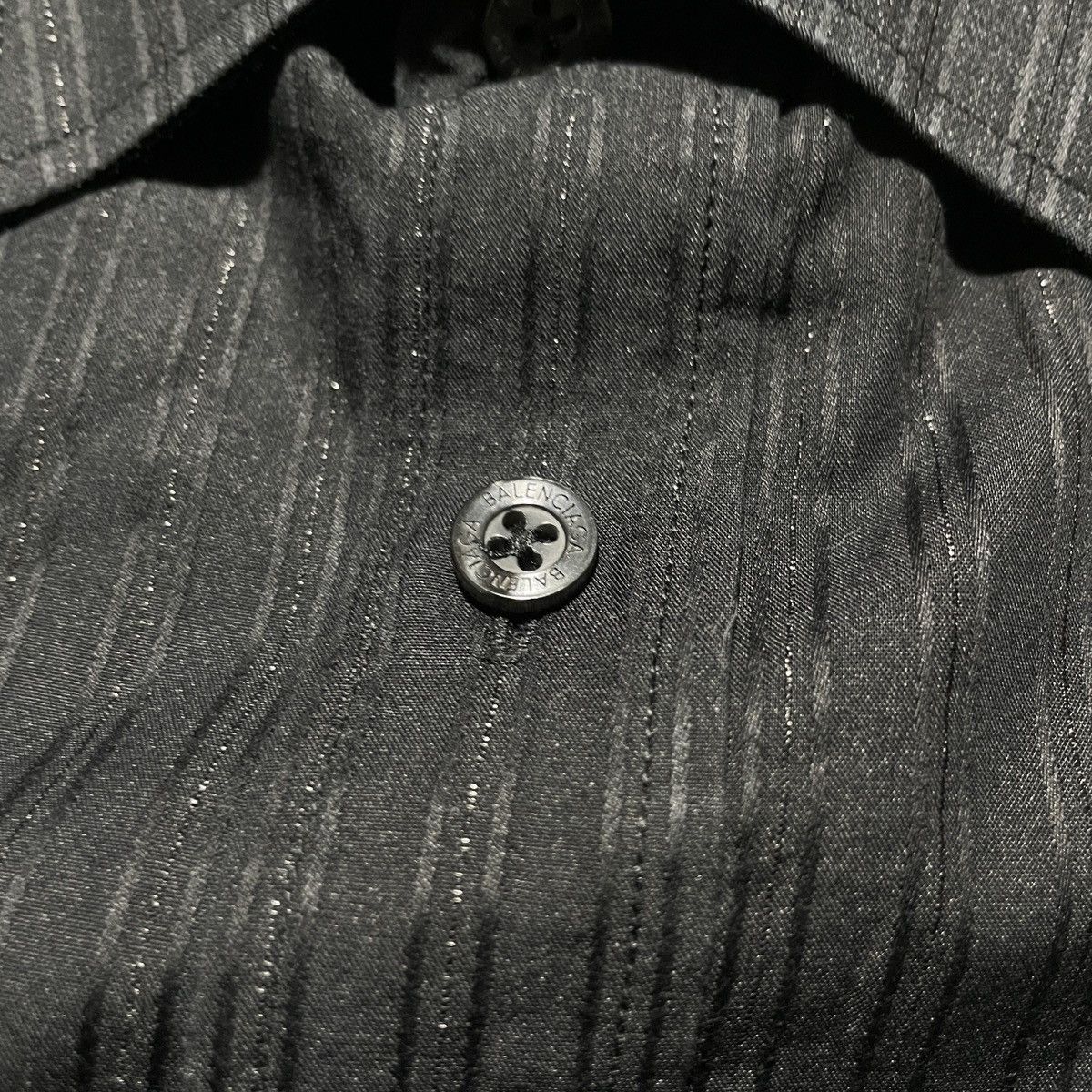 Balenciaga Balenciaga Classic Shirts BB Embrodiered Size US L / EU 52-54 / 3 - 5 Thumbnail